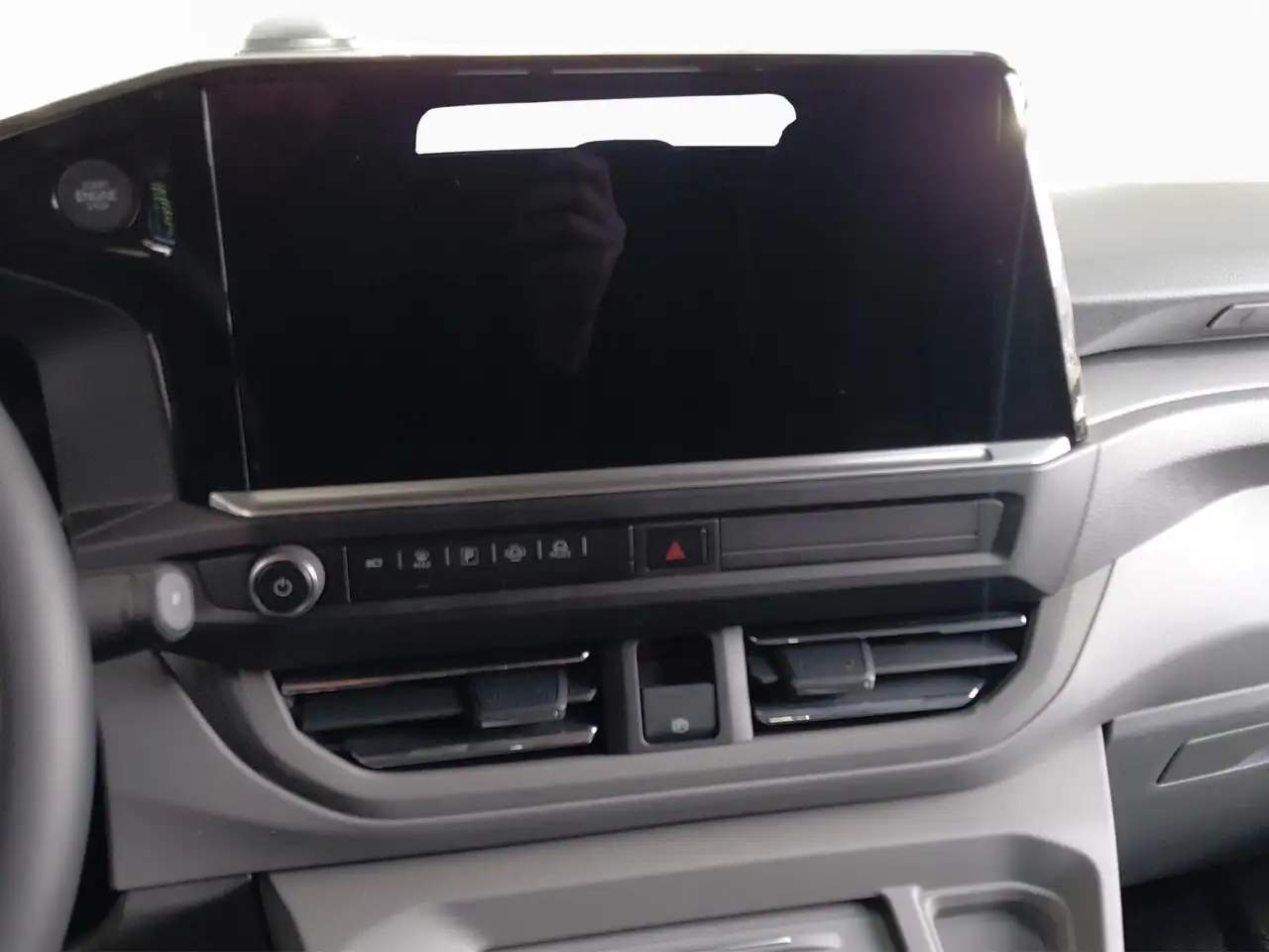 Volkswagen T7 Caravelle 2026 — фото 12