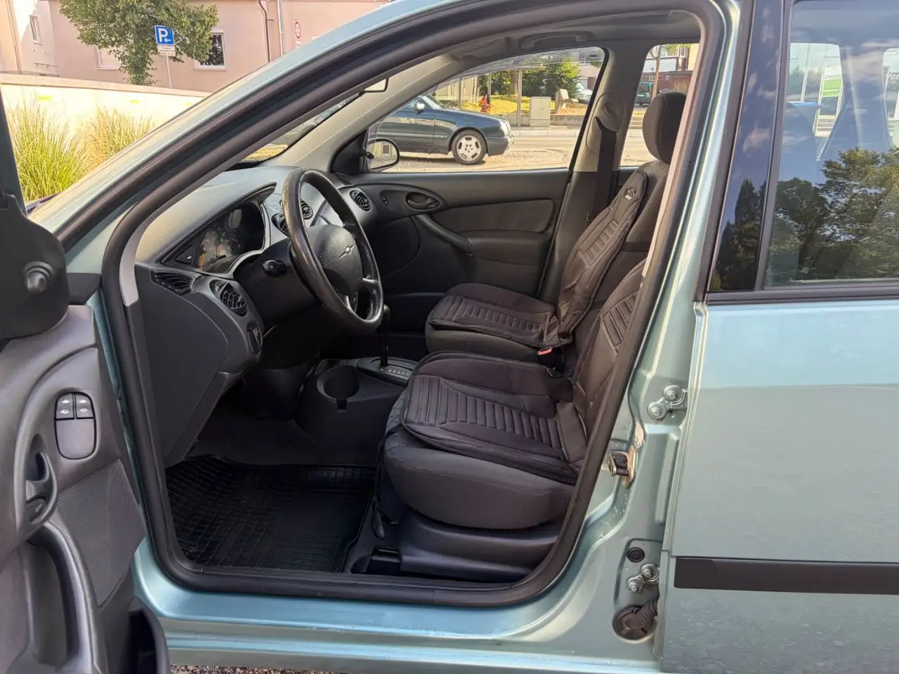 Ford Focus 1.6 Ambiente Automatik**AHK**SSD**TÜV NEU*, foto 12