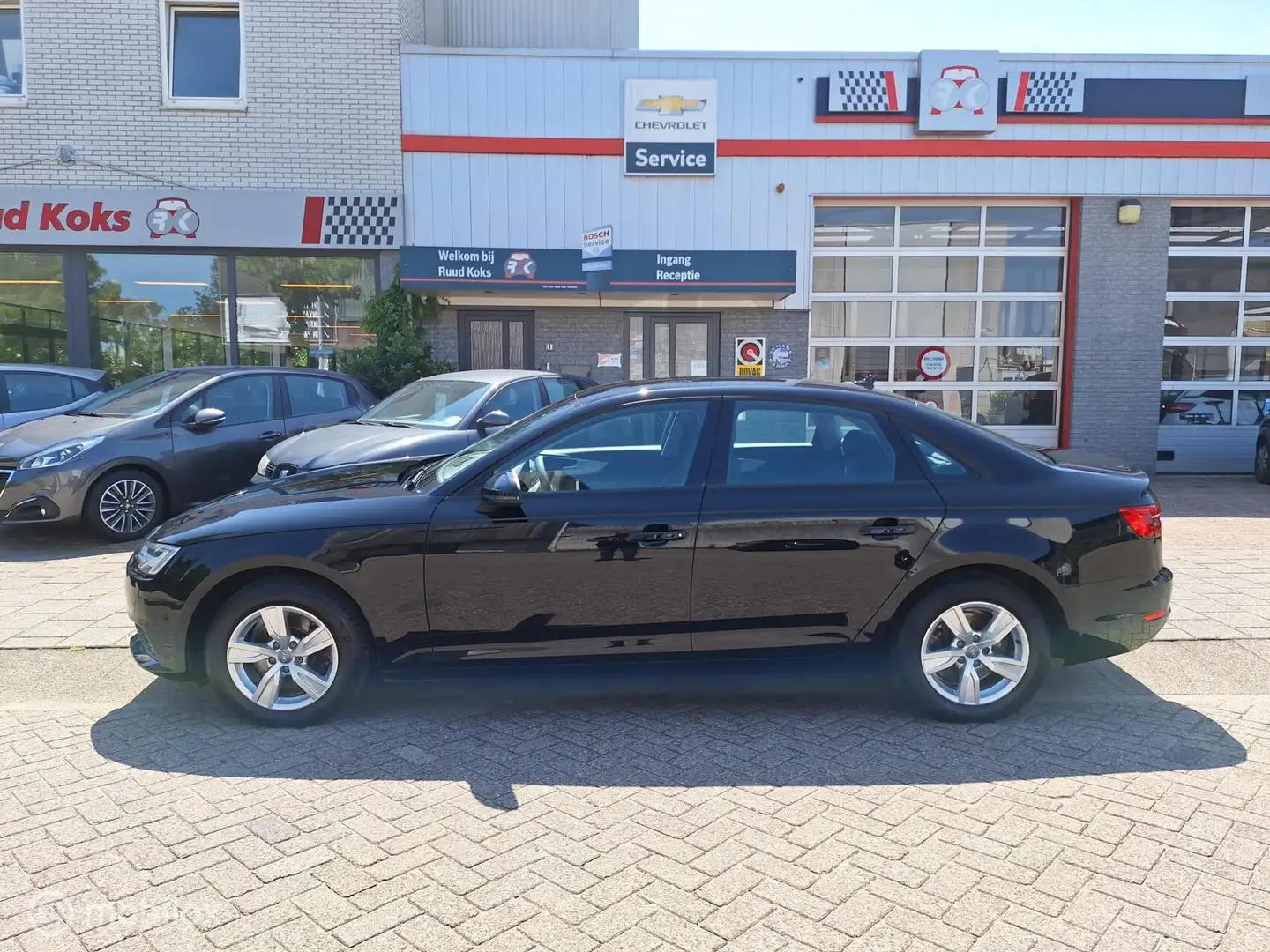 Audi A4 LIMOUSINE 2.0 TFSI ULTRA PRO LINE / Climate / Crui Zwart - 2