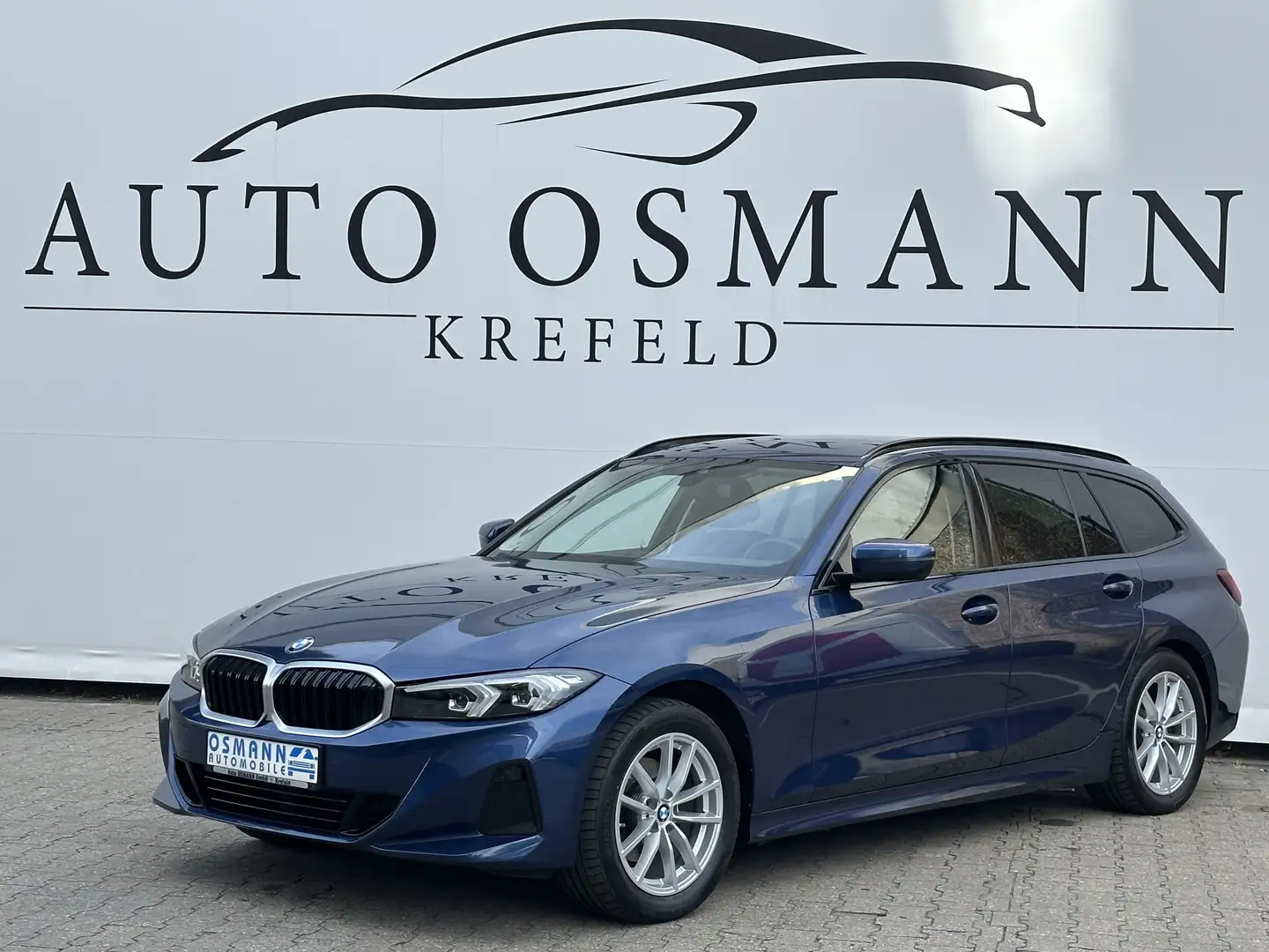 BMW 320 d Touring LCI xDrive Aut. |Live Cockpit Plus Bleu - 1