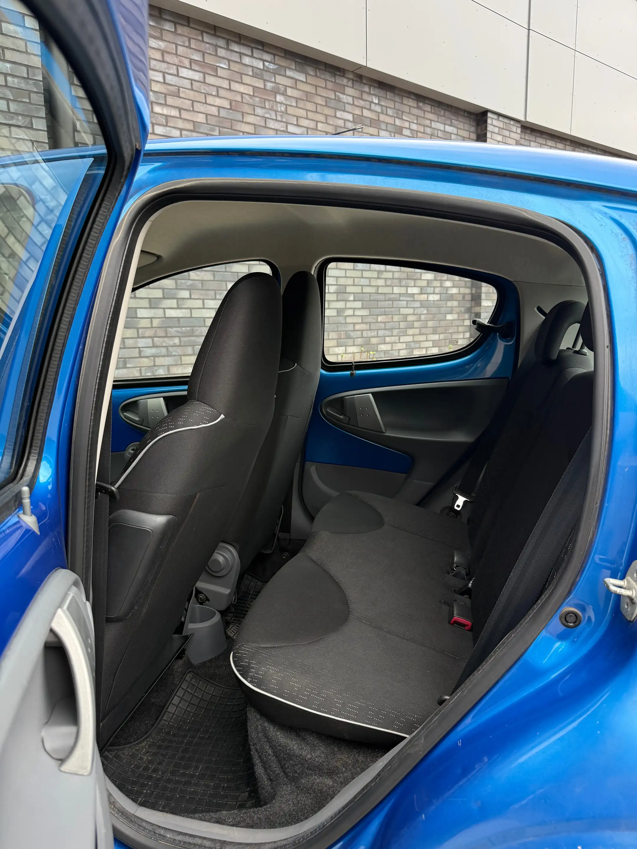 Peugeot 107 107 1.0i * Automatique *Full Option *Sièges chauffants *Garantie — photo 8