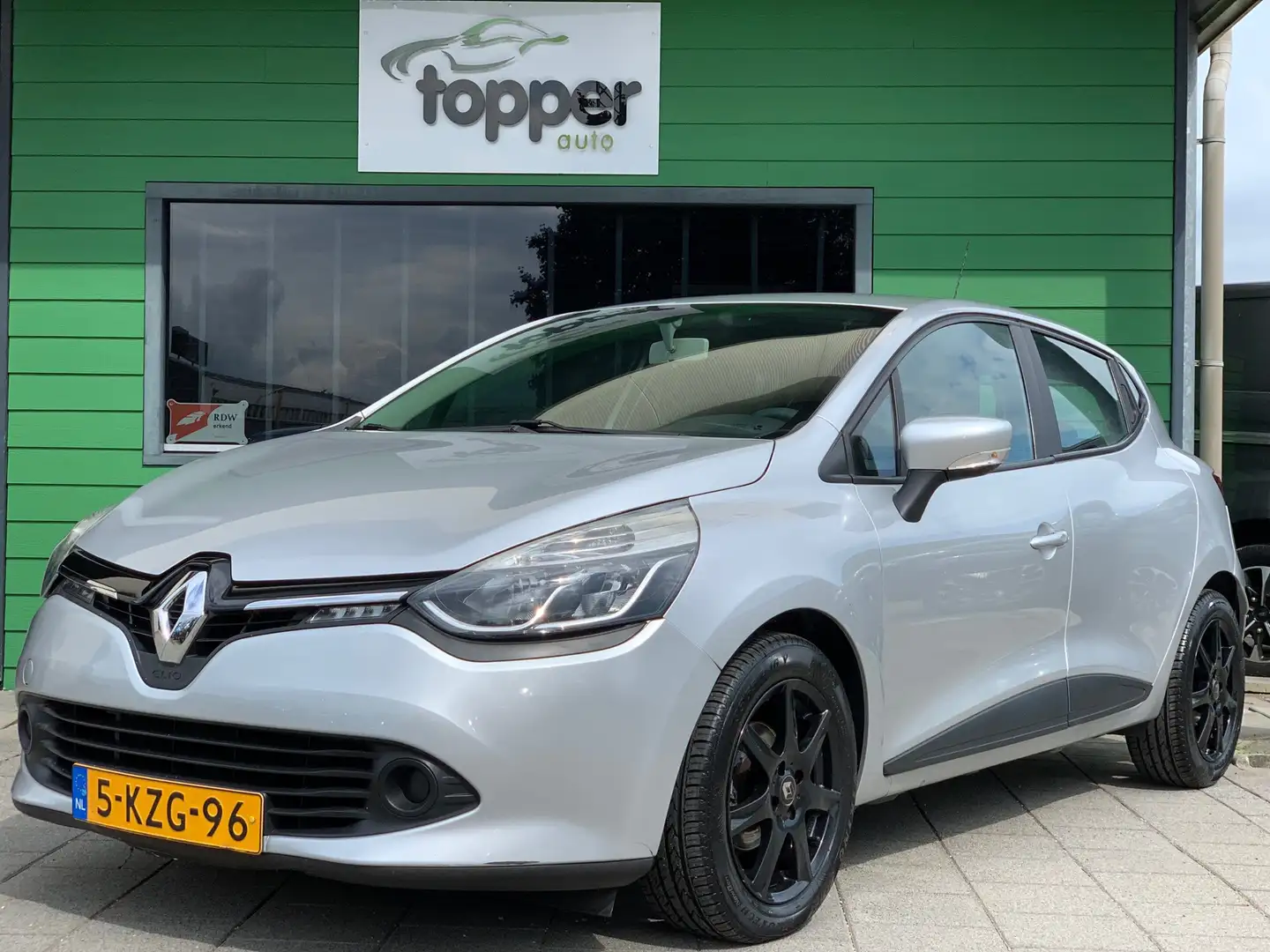 Renault Clio 0.9 TCe Expression | CruiseControl | Navigatie | A Сірий - 1