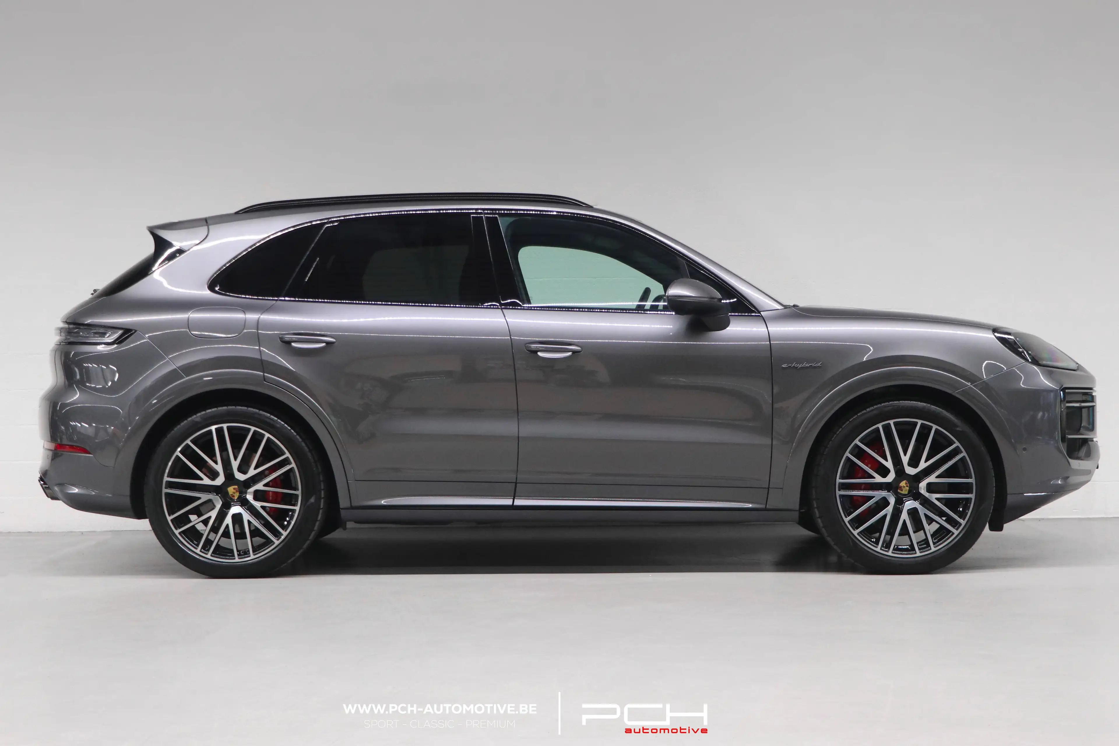 Porsche Cayenne S 3.0 Turbo V6 E-Hybrid - Pack Sport Design - VAT - — photo 4