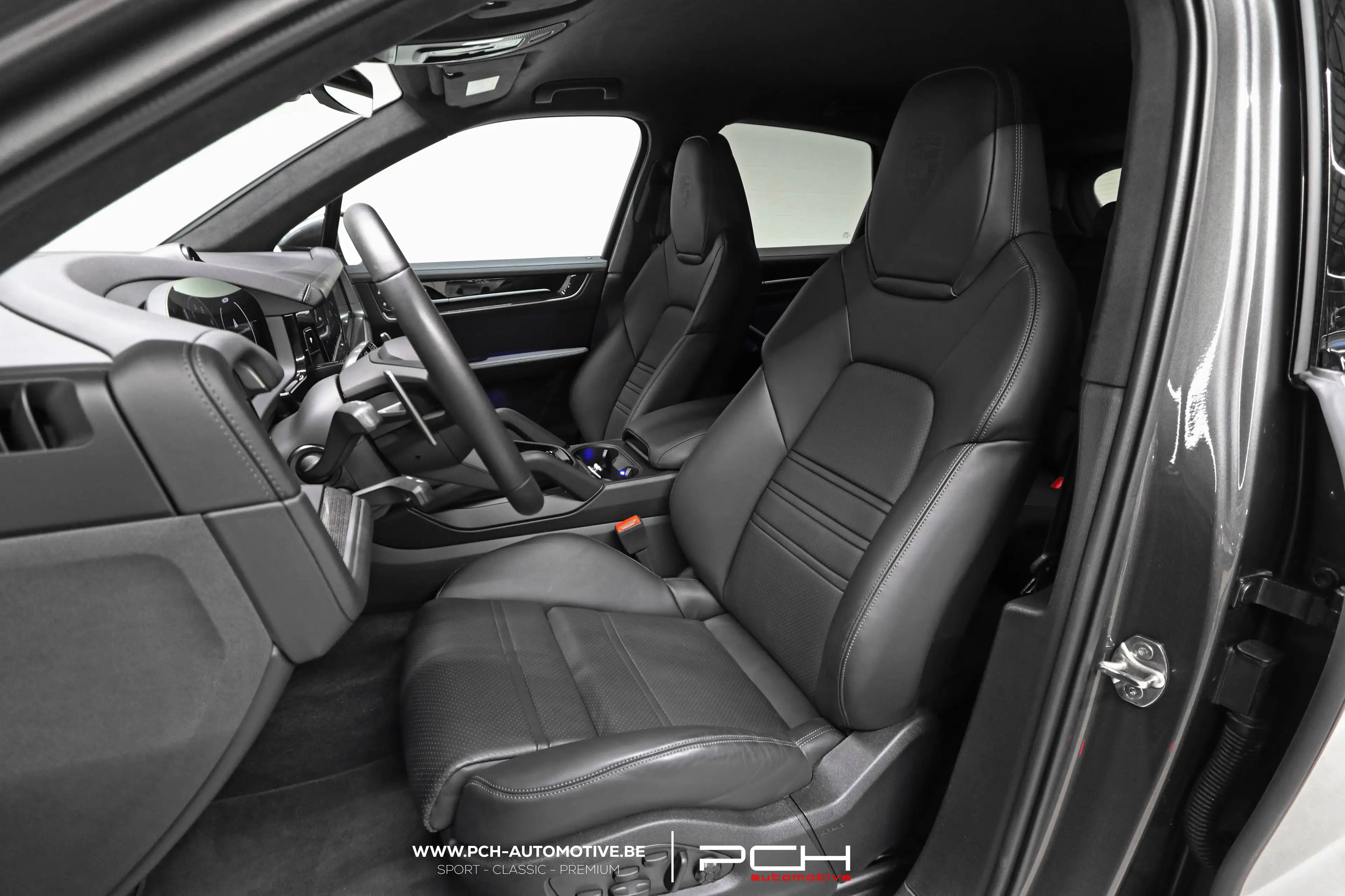 Porsche Cayenne S 3.0 Turbo V6 E-Hybrid - Pack Sport Design - VAT - — photo 8