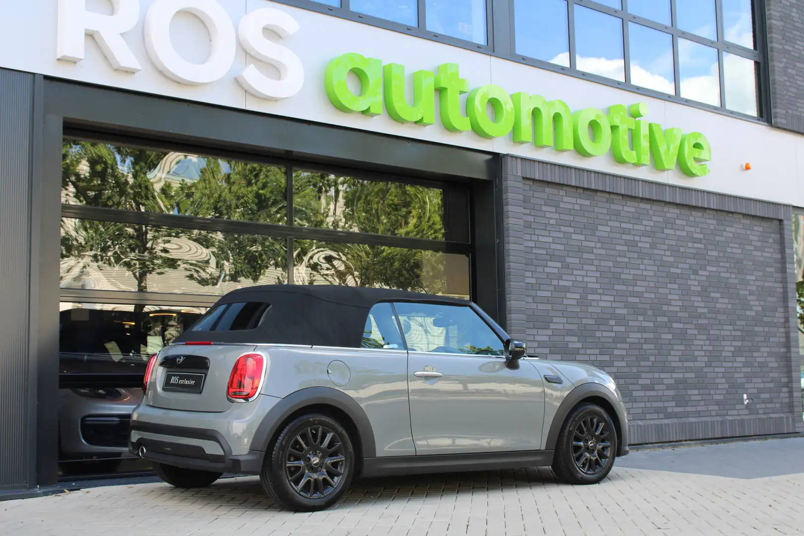 MINI Cooper Cabrio Mini 1.5 | DEALER ONDH | STOELVERW | CAMERA ACHTER - 2