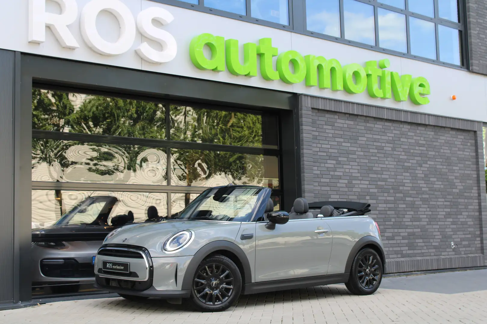 MINI Cooper Cabrio Mini 1.5 | DEALER ONDH | STOELVERW | CAMERA ACHTER - 1
