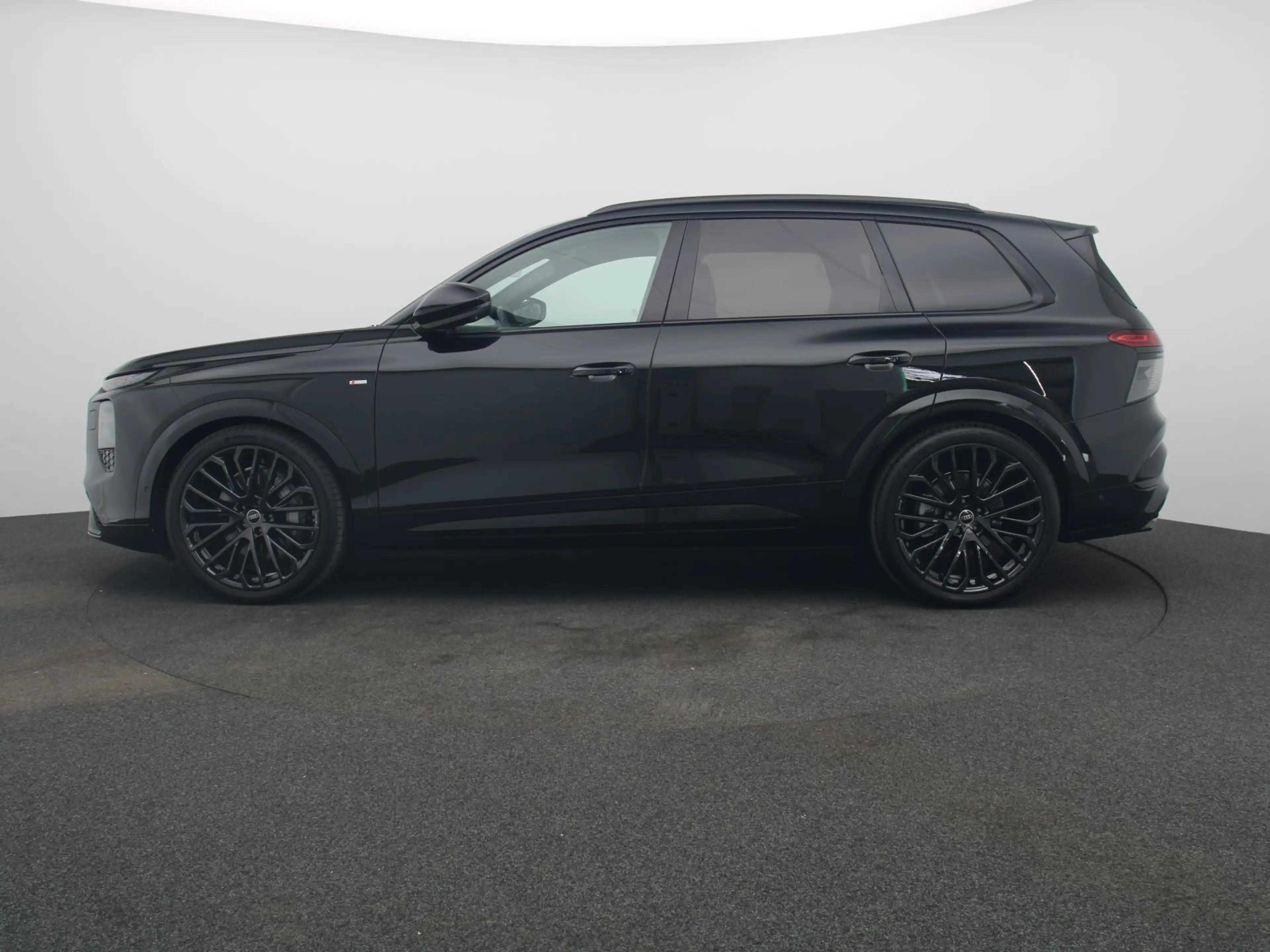 Audi Q7 SUV S-line TDI quattro | TechPro,HuD,Pano,B&O — photo 3