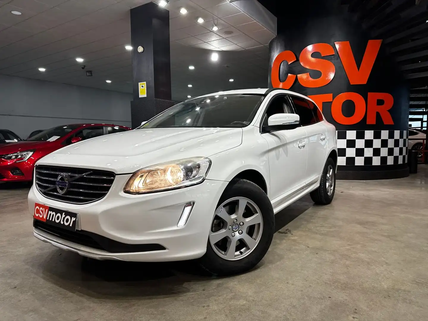 Volvo XC60 D3 Momentum Blanco - 2