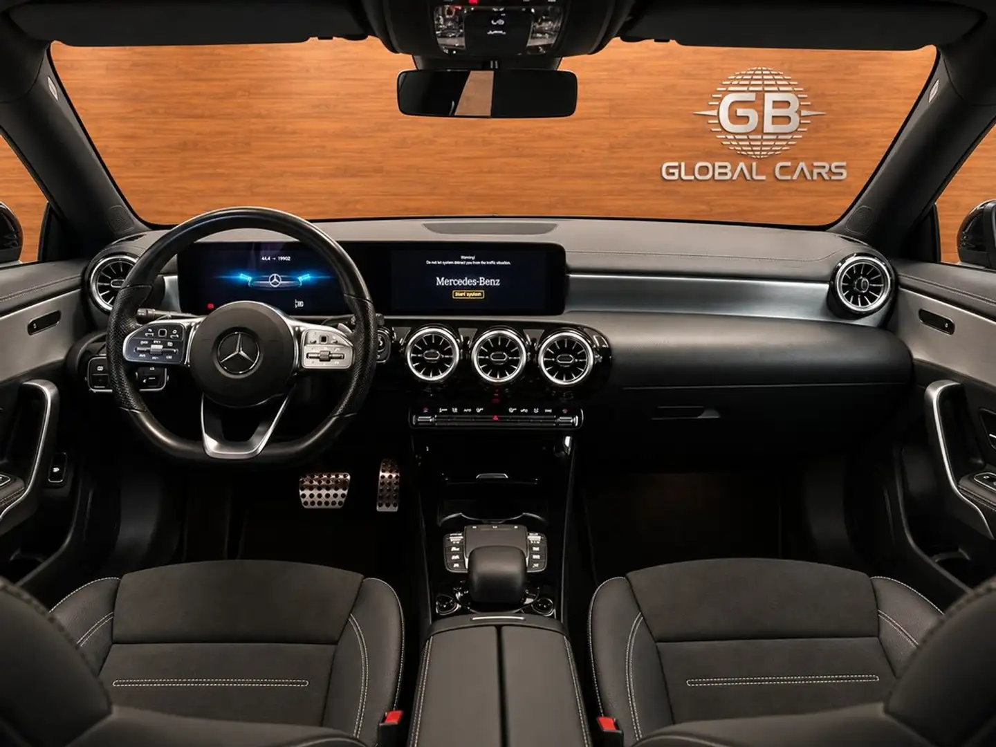 Mercedes-Benz CLA 200 200d Gris - 2