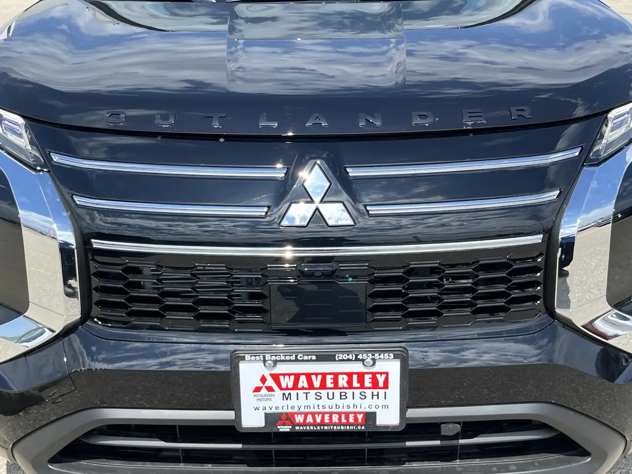 Mitsubishi Outlander снимка Mitsubishi Outlander