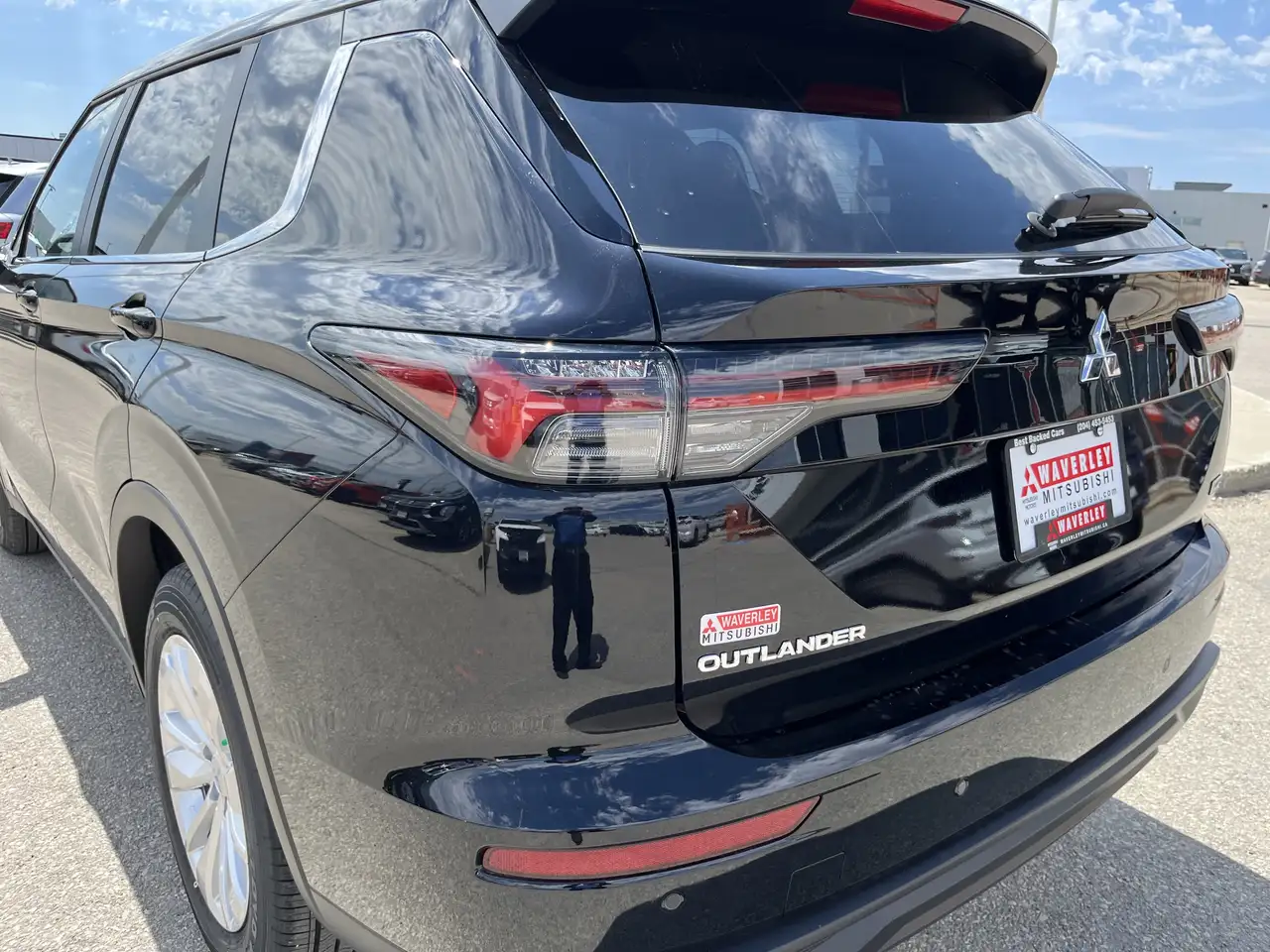 Mitsubishi Outlander снимка Mitsubishi Outlander