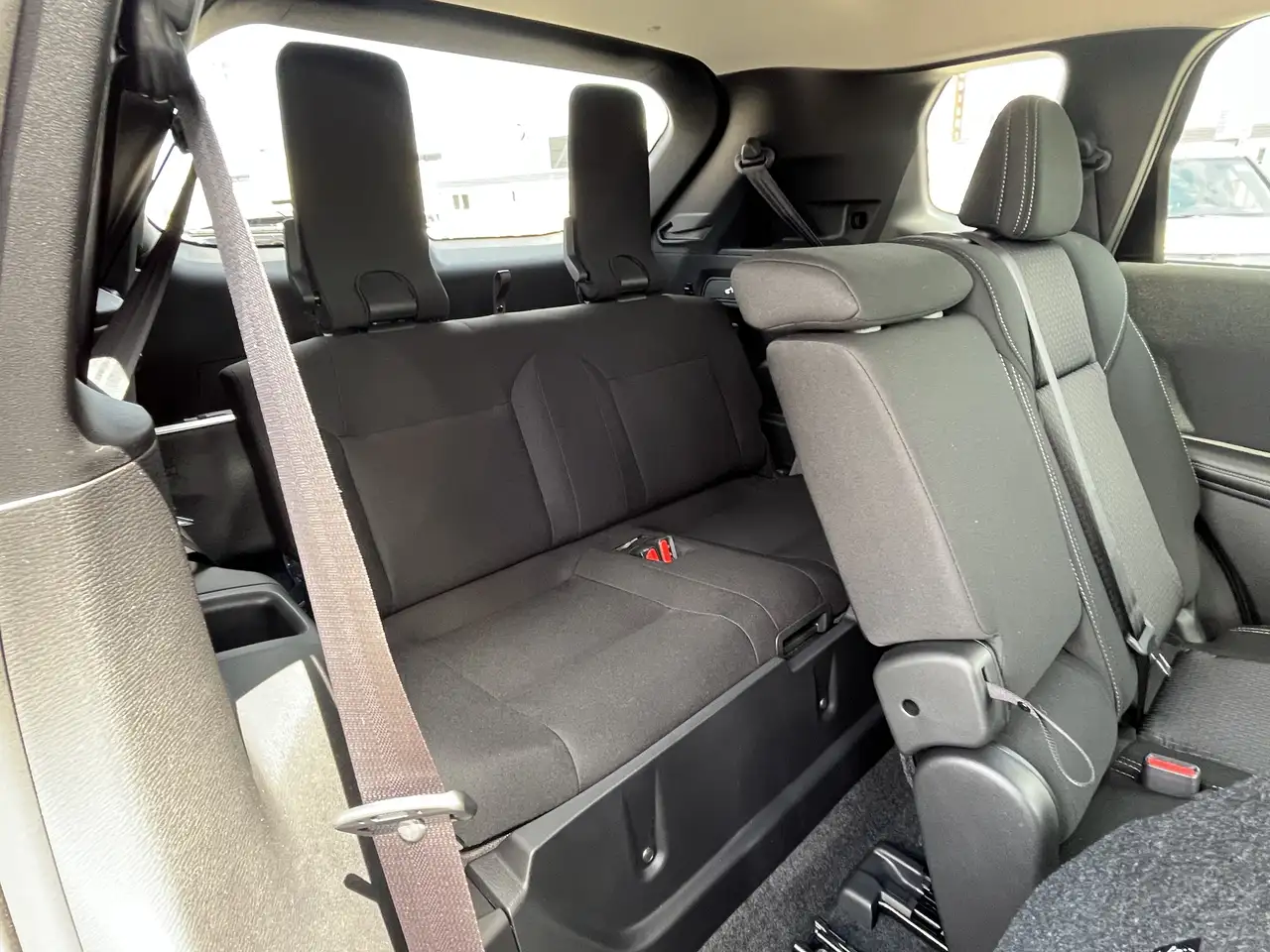 Mitsubishi Outlander снимка Mitsubishi Outlander