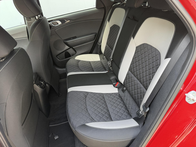 Kia ProCeed / pro_cee'd 1.5 T-GDi 160pk MHEV DCT7 GT-Line Edition — photo 11