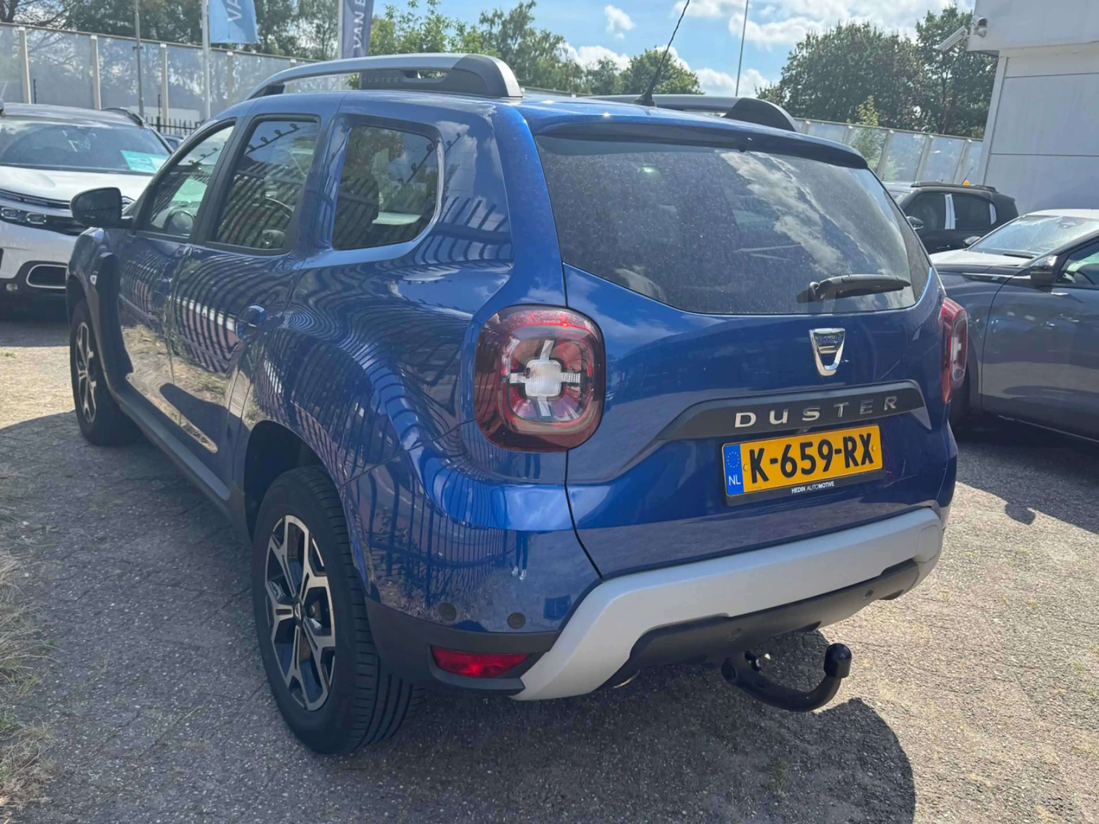 Dacia Duster TCe 90 Prestige | Trekhaak | Navigatie | Climate C — photo 3