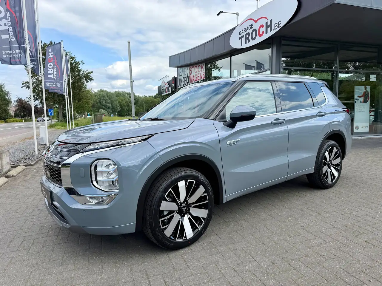 Mitsubishi Outlander 2026