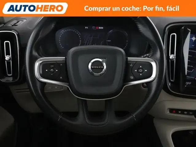 Volvo XC40 view 24