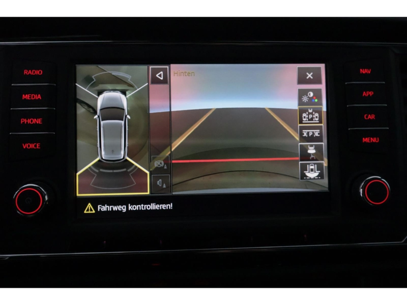 SEAT Ateca 2.0TSI 4Drive DSG FR+LED+NAVI+PANO+KAMERA — photo 18