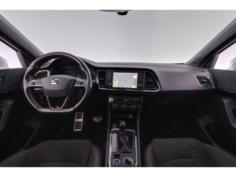SEAT Ateca 2.0TSI 4Drive DSG FR+LED+NAVI+PANO+KAMERA — photo 10