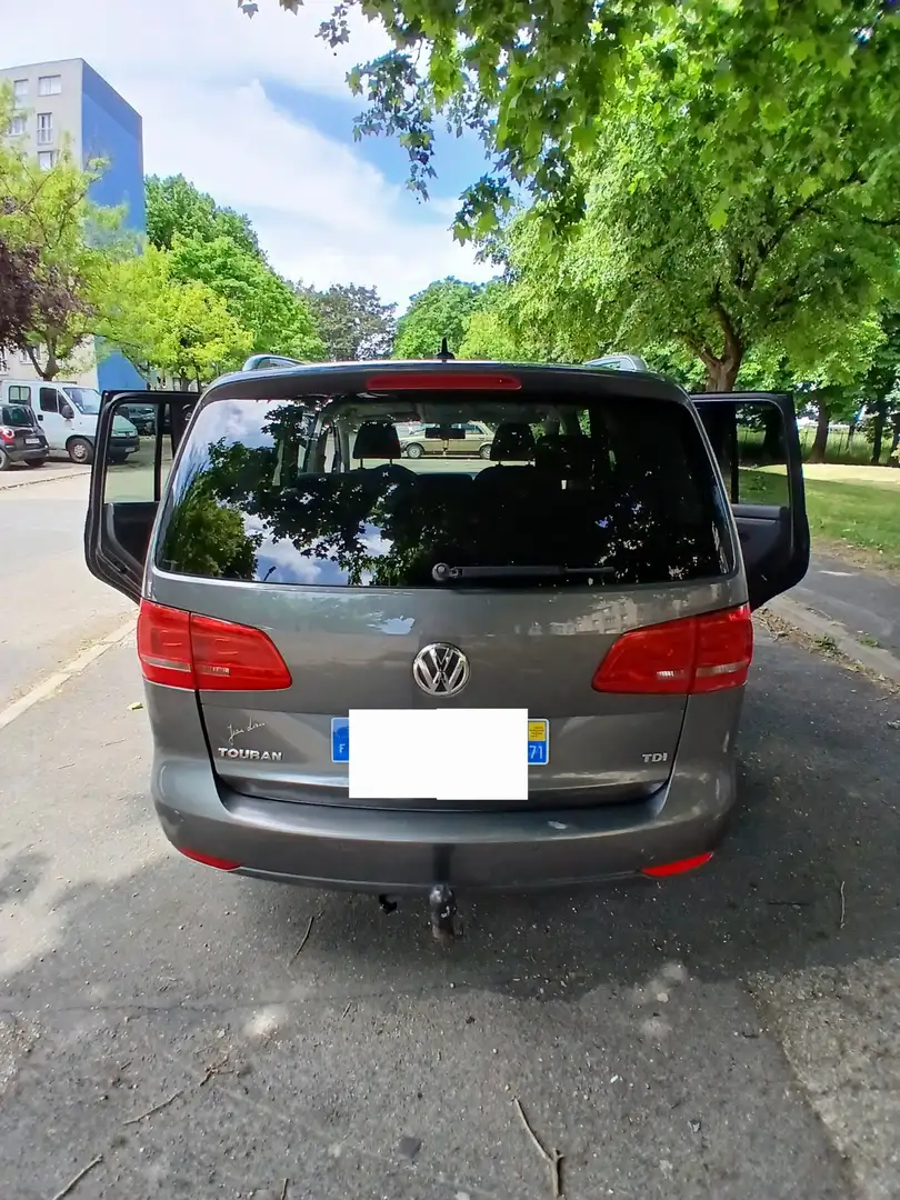 Volkswagen Touran Business 1.6 TDI 105 FAP Confortline - 2