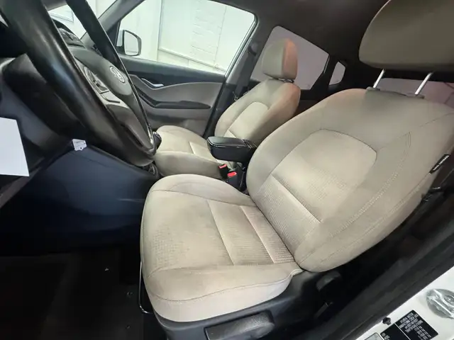 Hyundai Ix20 view 9