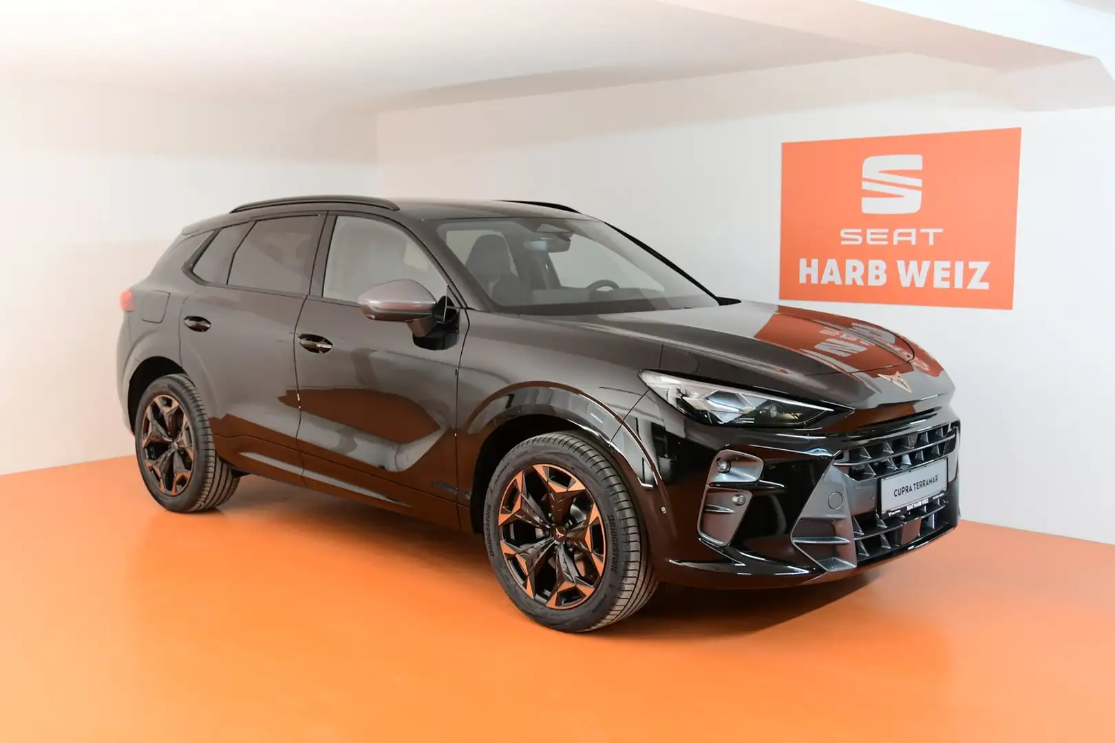 CUPRA Terramar VZ e-HYBRID 272 PS DSG Schwarz - 2