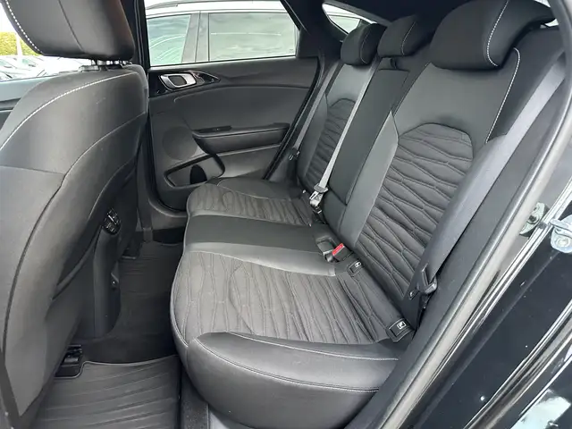 Kia Proceed view 13