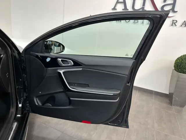 Kia Proceed view 7
