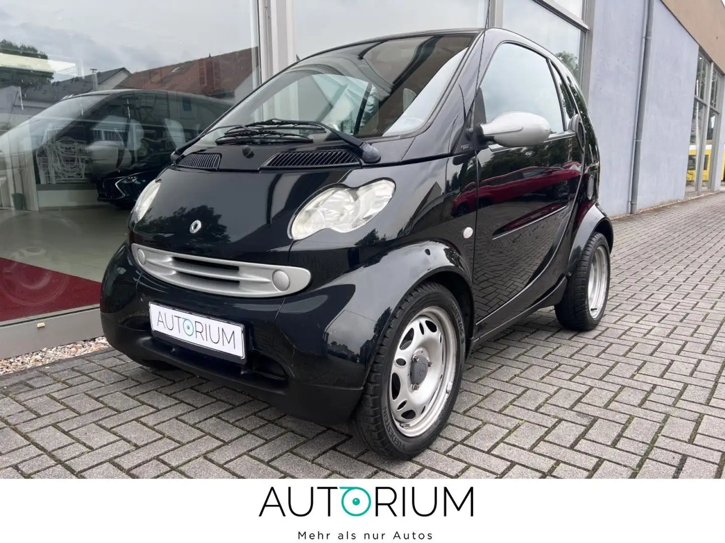 smart forTwo fortwo coupe AUTOM. KLIMA SERVO SZHZG PANO Noir - 1