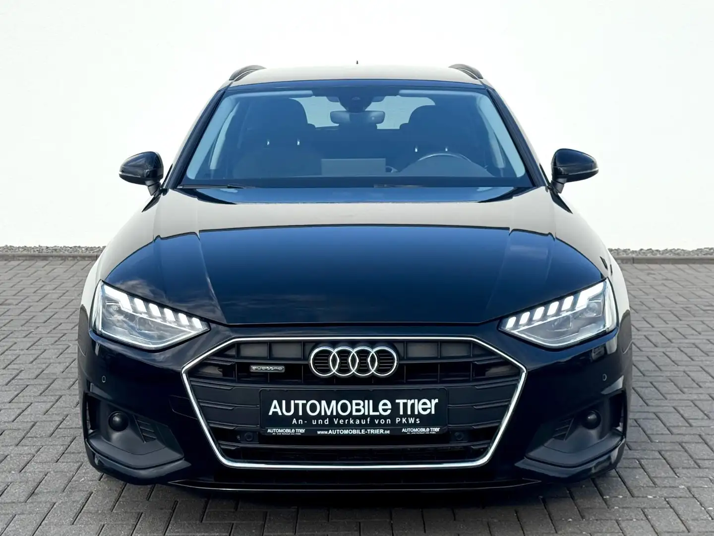 Audi A4 Avant 40 TDI quattro sport / 1.HAND/GARANTIE Schwarz - 2