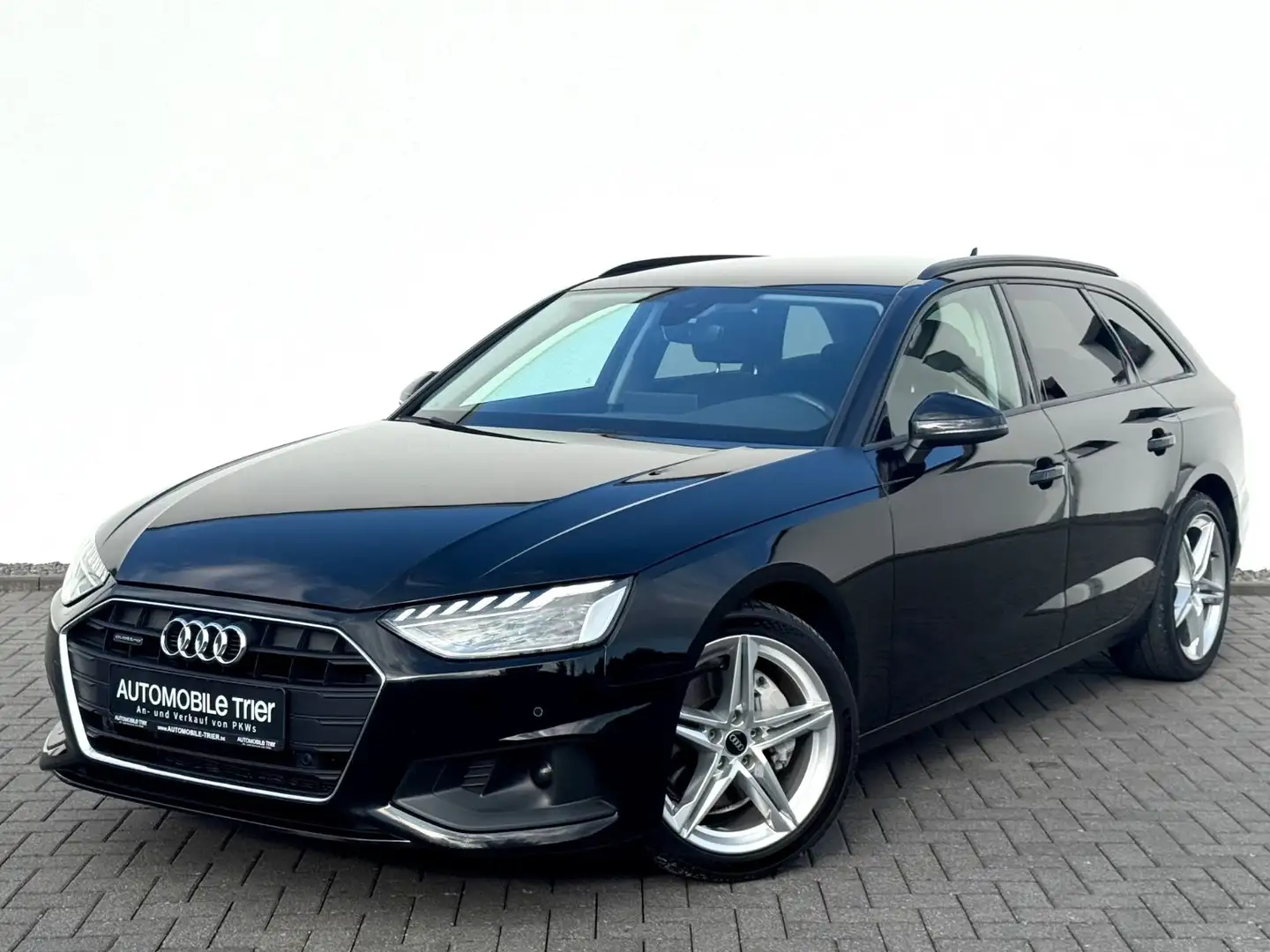 Audi A4 Avant 40 TDI quattro sport / 1.HAND/GARANTIE Schwarz - 1