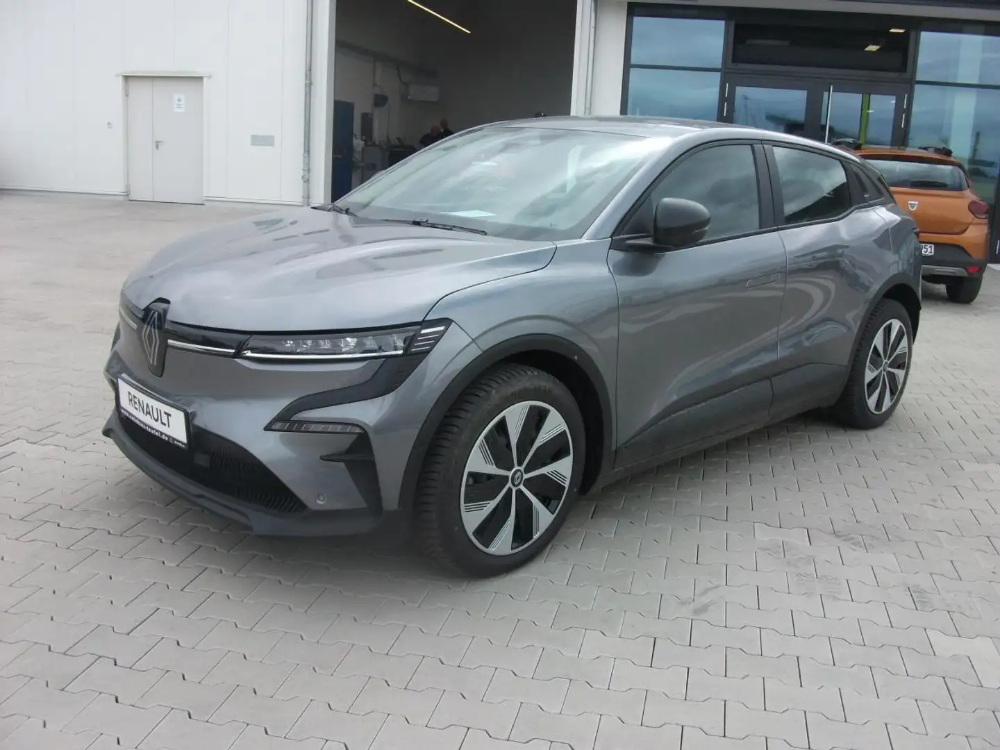 Renault Megane E-Tech Evolution ER EV60 130hp "CITY-Paket, Ganzjahresrei Grau - 2