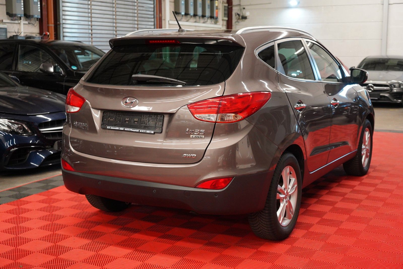 Hyundai iX35 Premium 2.0 CRDi AWD 1.Hand*Unfallfrei* — photo 7