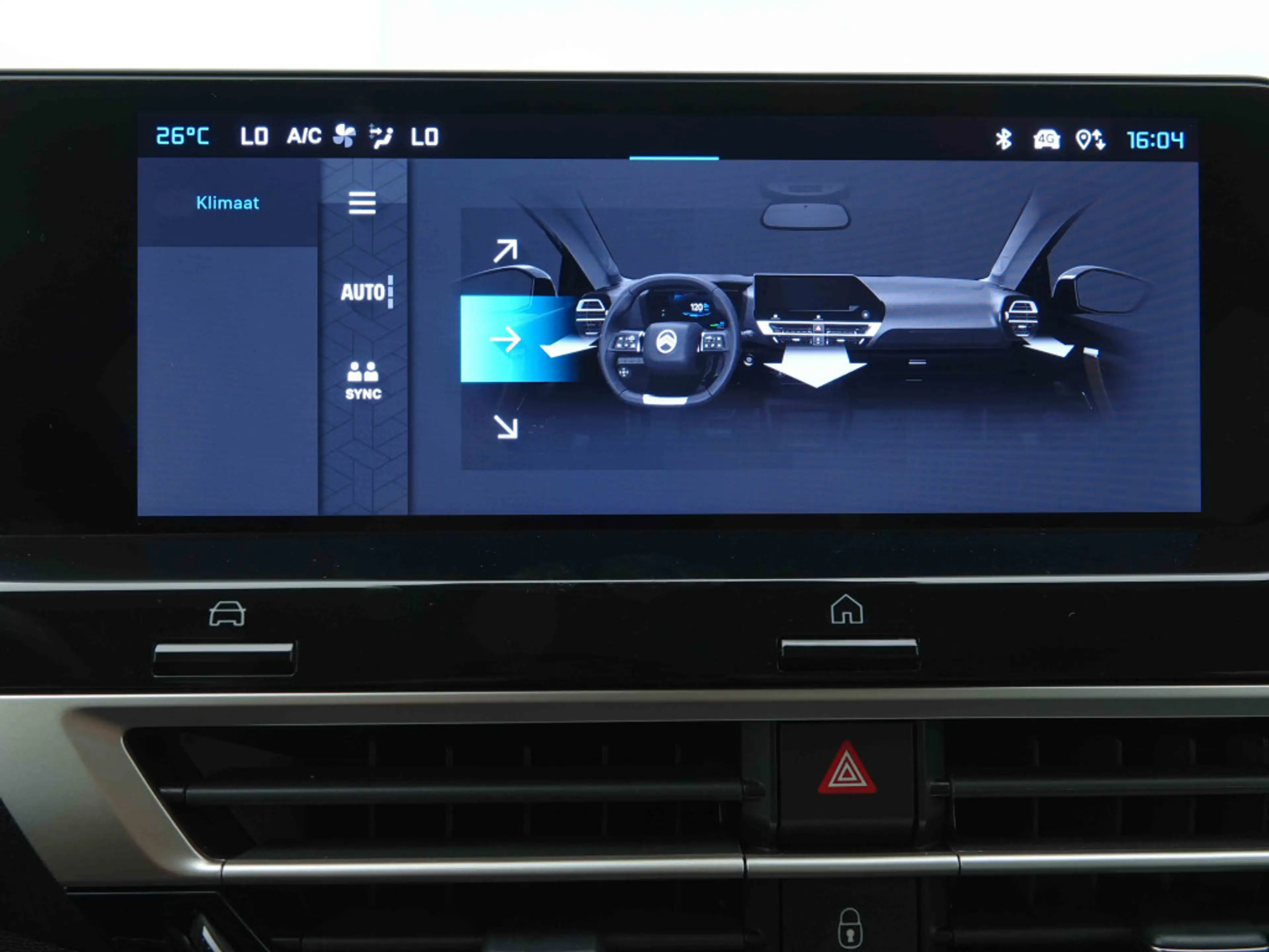 Citroen C4 X Hybrid 145 AUT MAX | Leather | GPS | Camera | Alu18 — photo 14