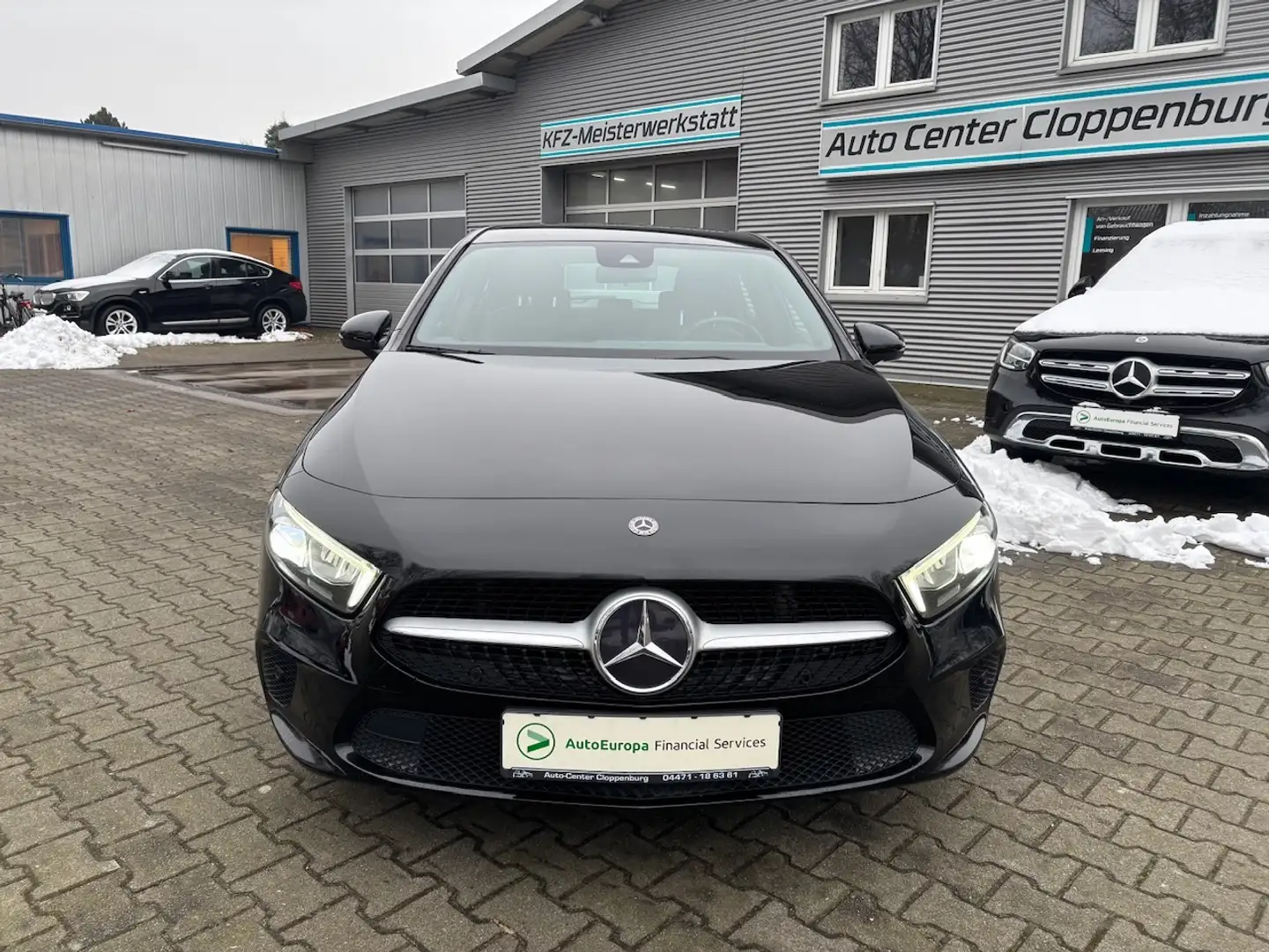 Mercedes-Benz A 180 d 7G-DCT "Progressive" Automatik Schwarz - 2