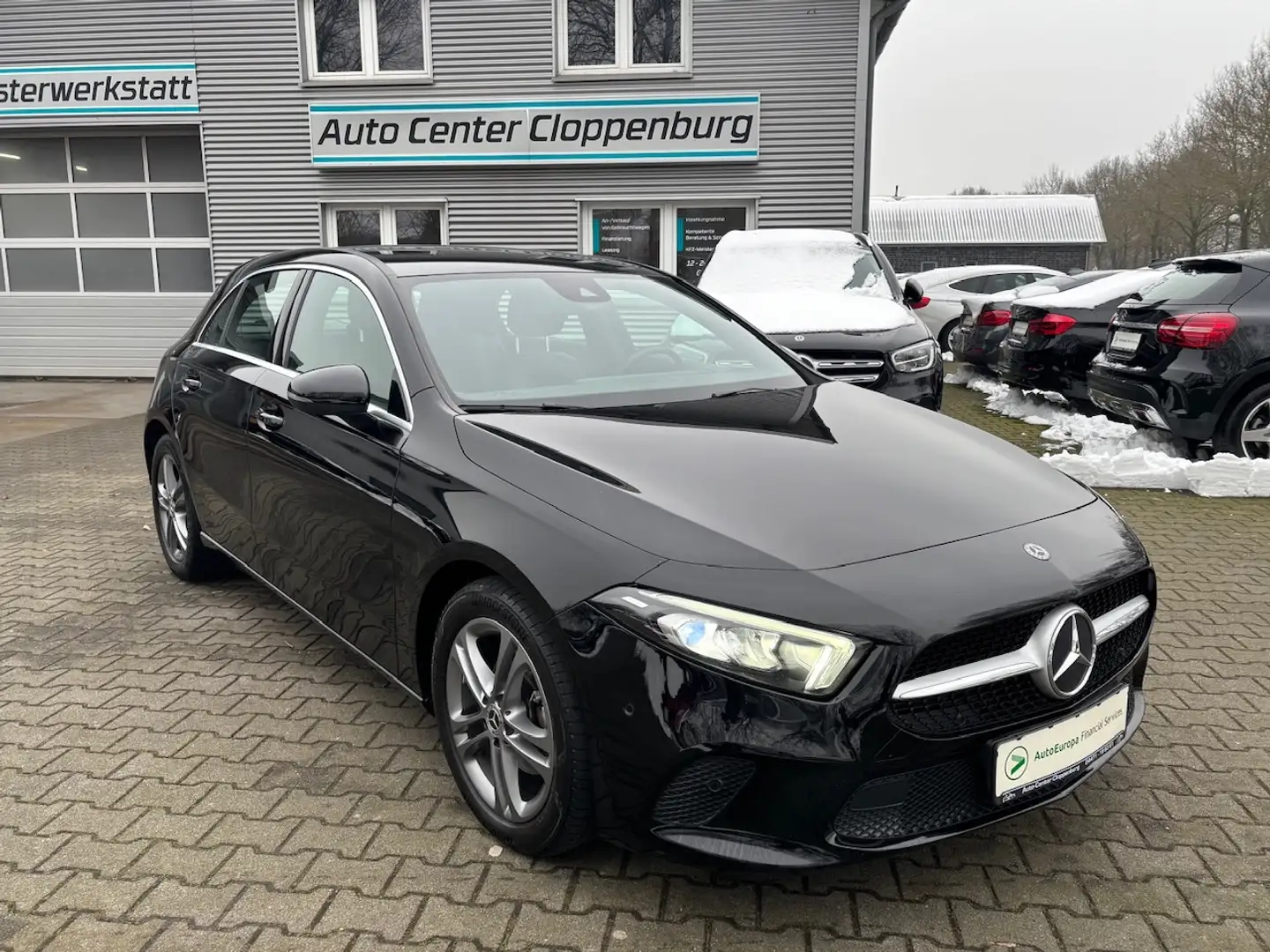 Mercedes-Benz A 180 d 7G-DCT "Progressive" Automatik Schwarz - 1