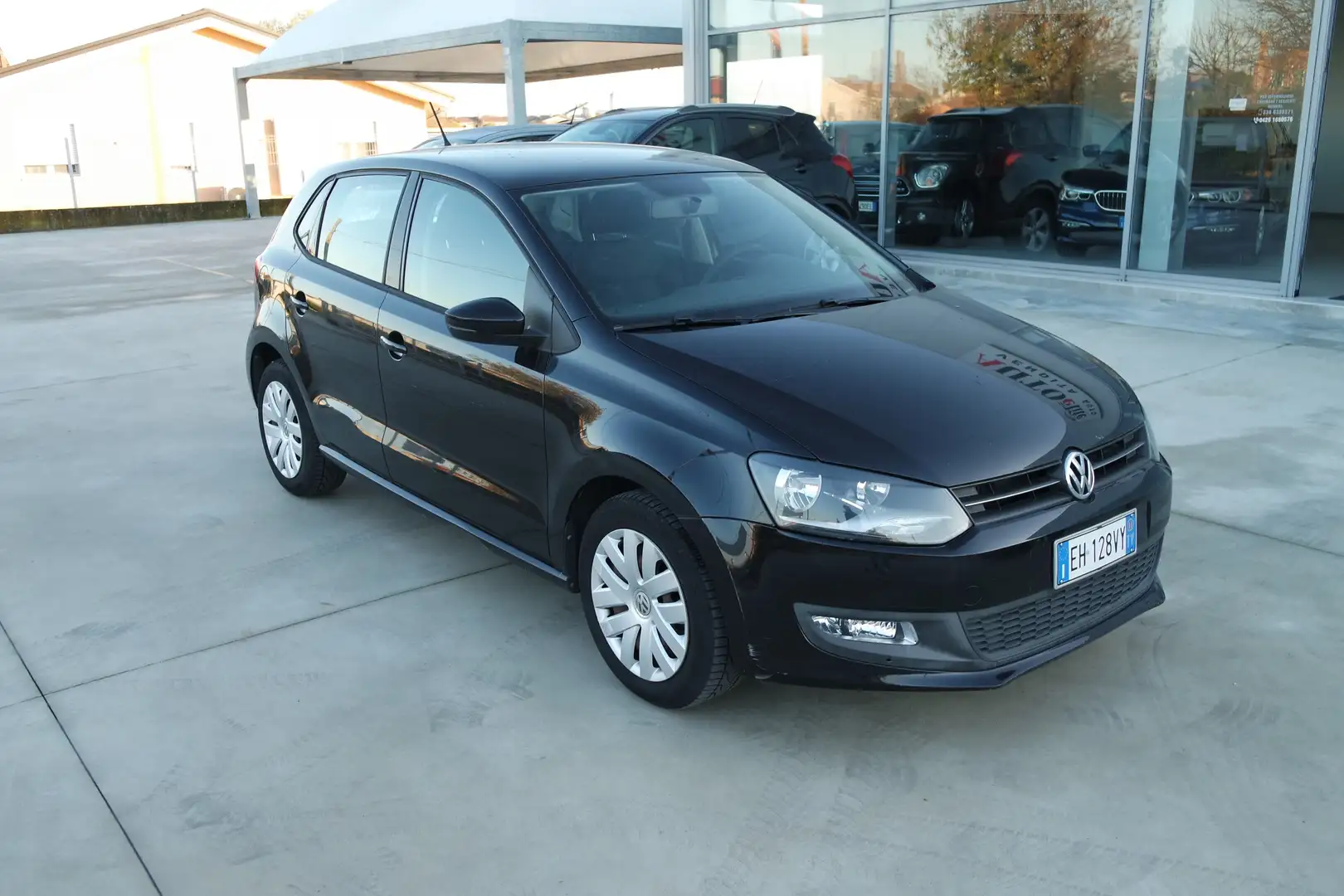 Volkswagen Polo 1.4 5P. Comfortline Nero - 2