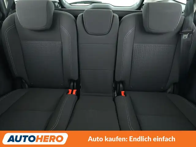 Ford Grand C-Max view 15