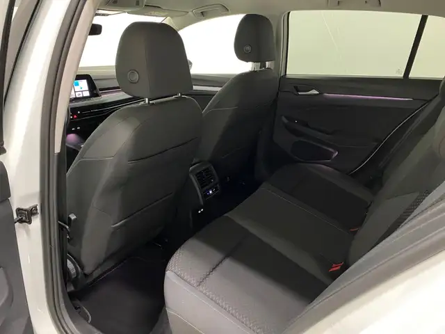 Volkswagen Golf view 5