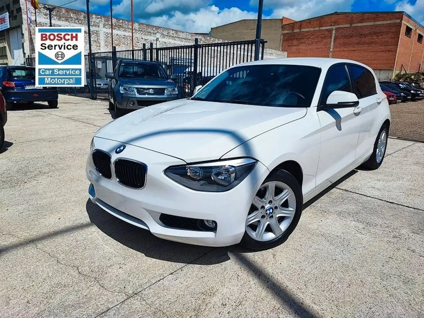 BMW 116 120d Blanco - 2