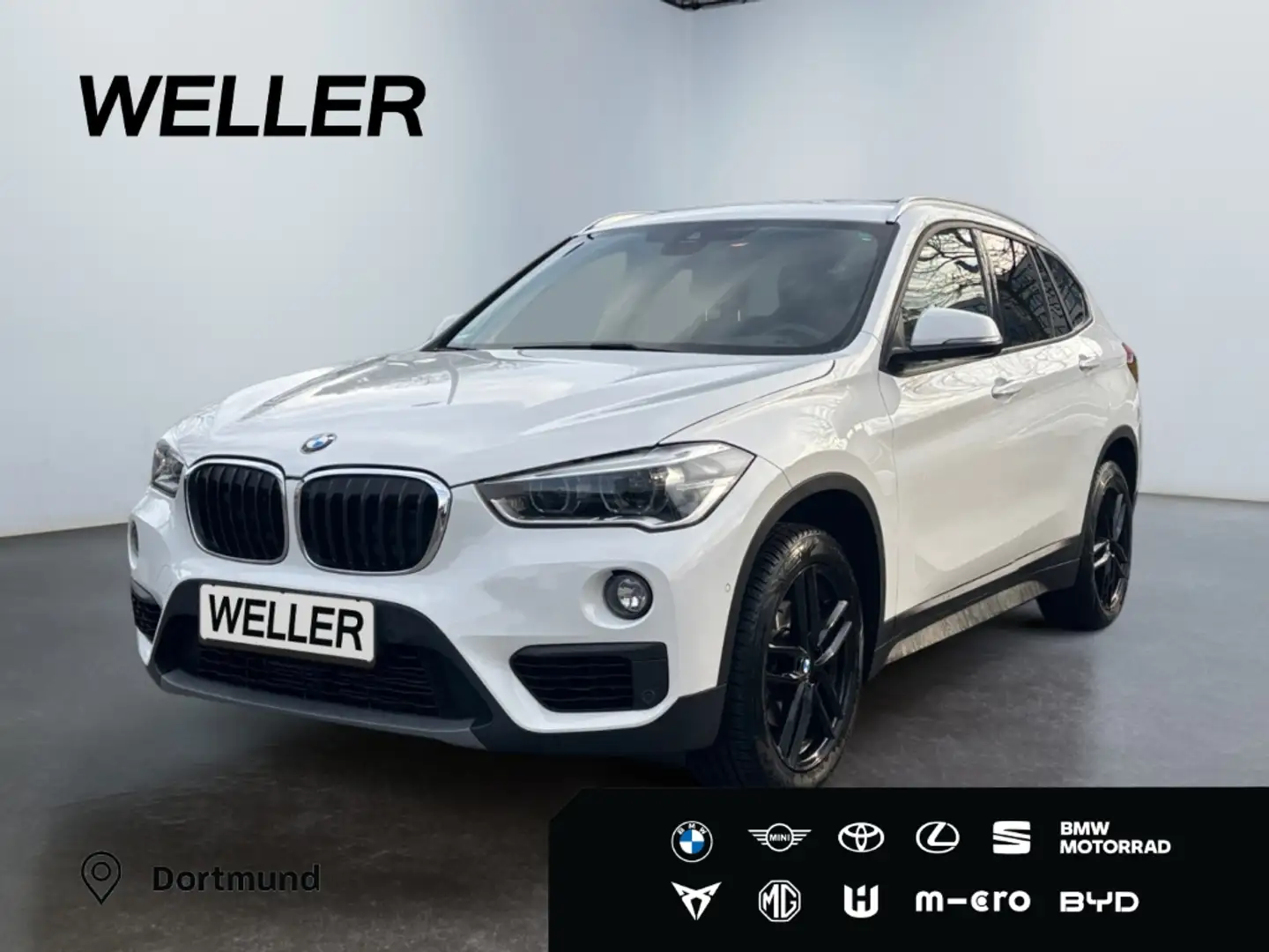 BMW X1 sDrive18i Advantage *LED*Sportsitze*Navi*SHZ* Weiß - 1