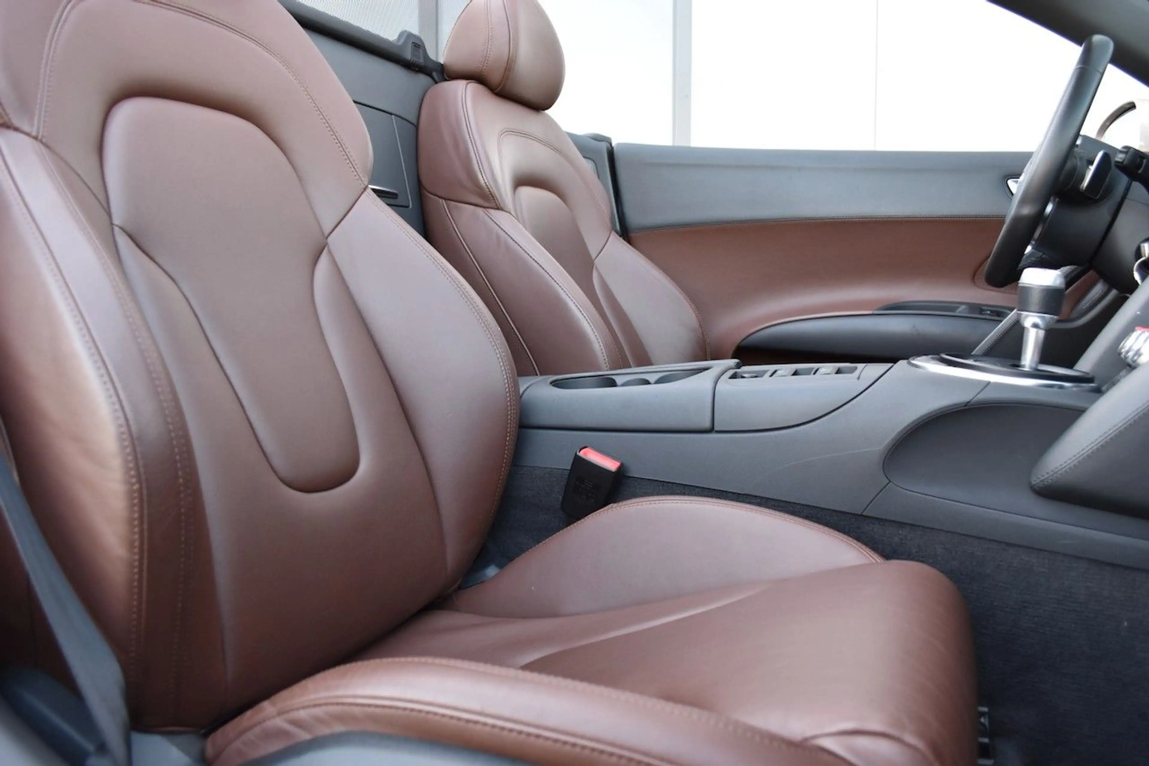 Audi R8 SPYDER 5.2 FSI QUATTRO R-TRONIC — photo 5