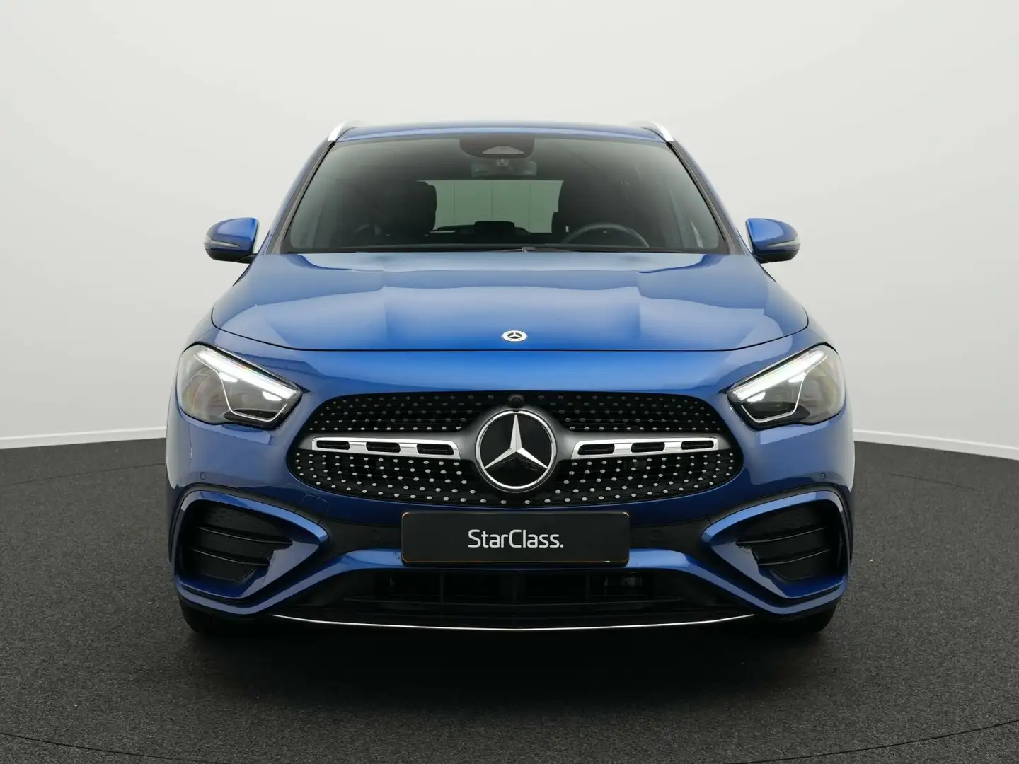 Mercedes-Benz GLA 200 GLA 200 AMG Line Navi/Distronic/Keyless-Go/Autom. Bleu - 2