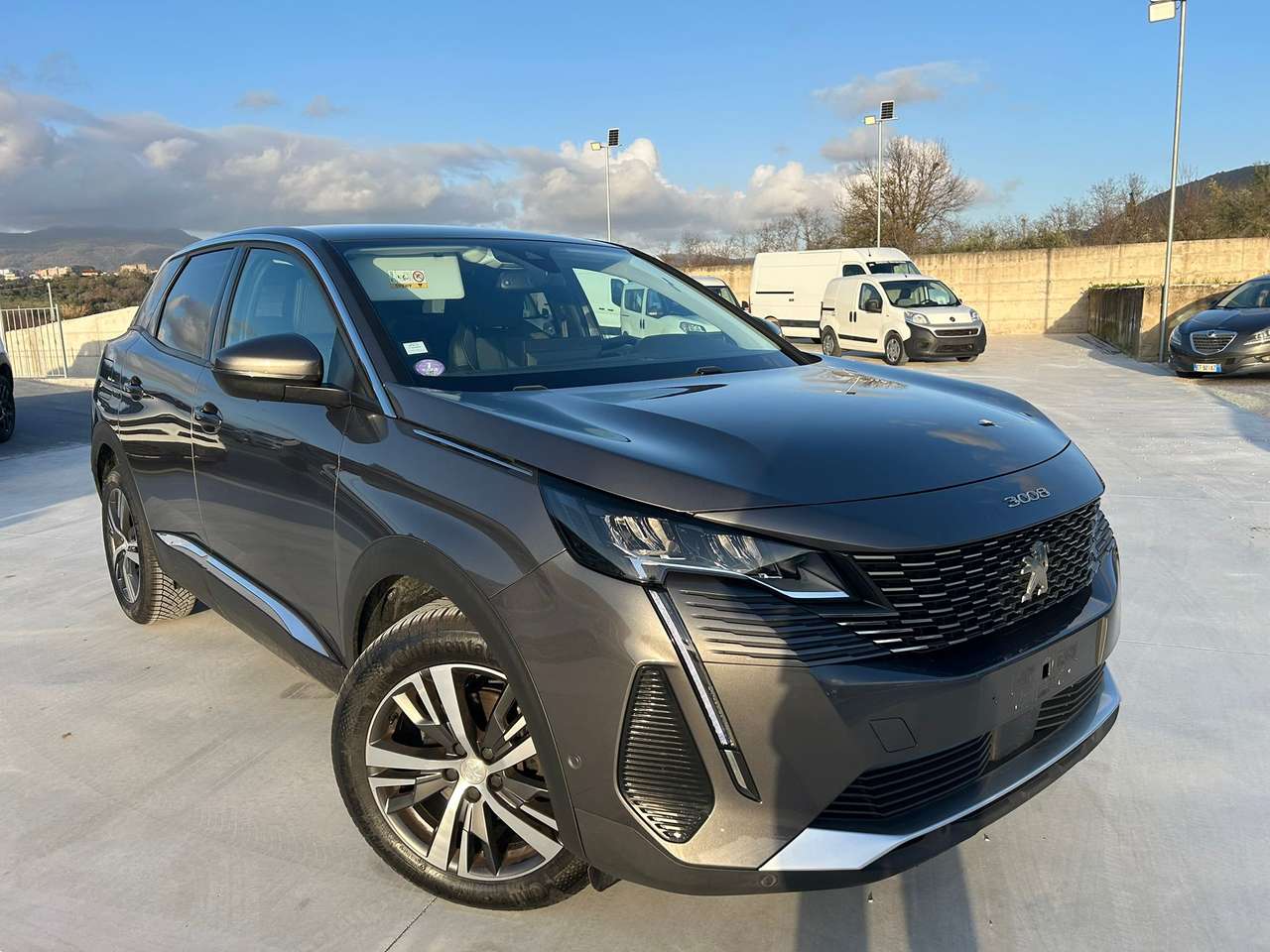 Peugeot 3008 3008 1.2 puretech t Allure s