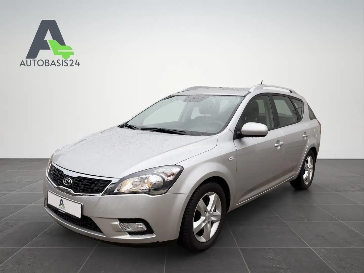 Kia Ceed SW / cee'd SW 1.4 CVVT Edition* NAVI*KAMERA Silber - 1