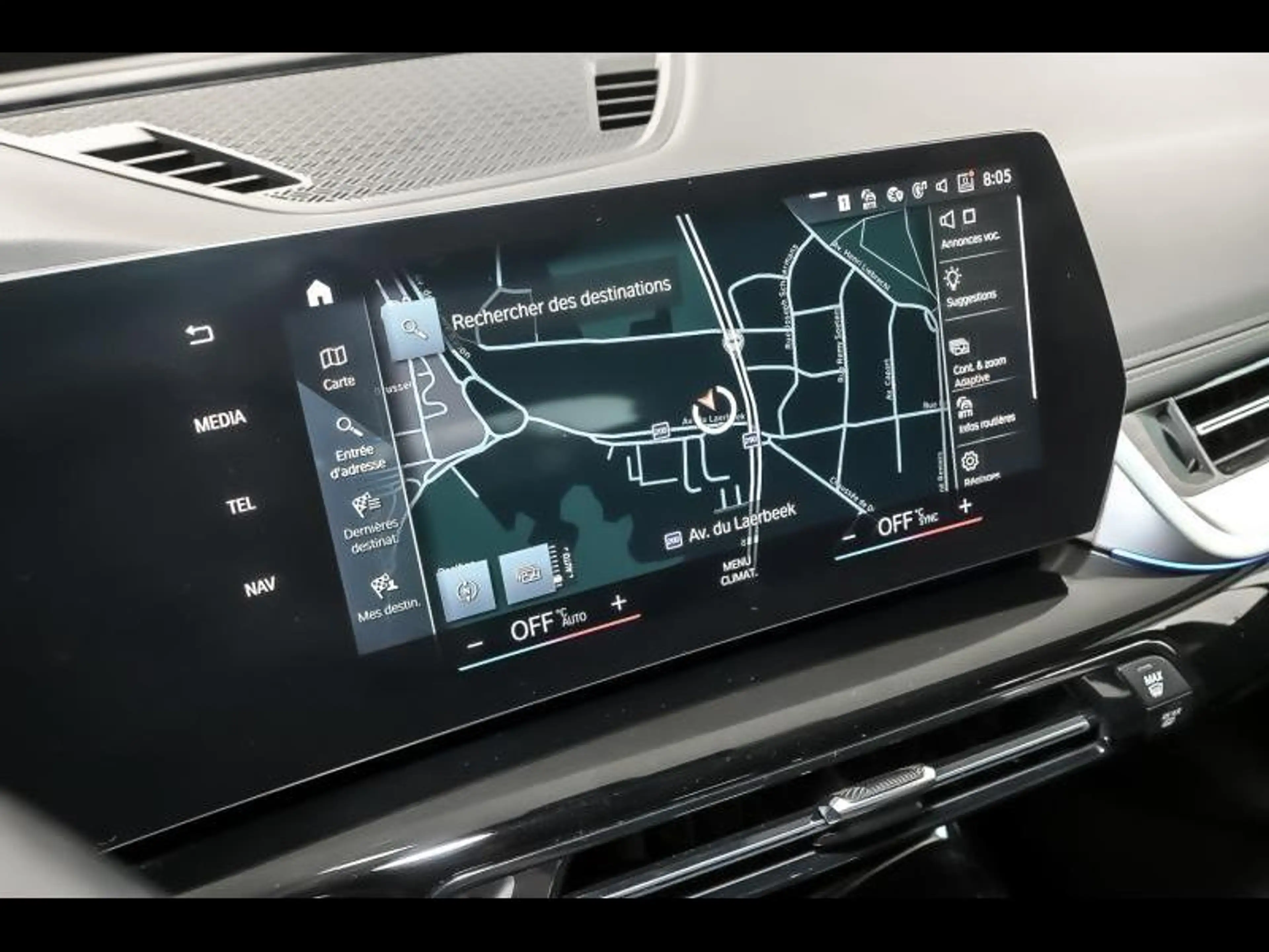BMW X1 sDrive18i - xLine — photo 13