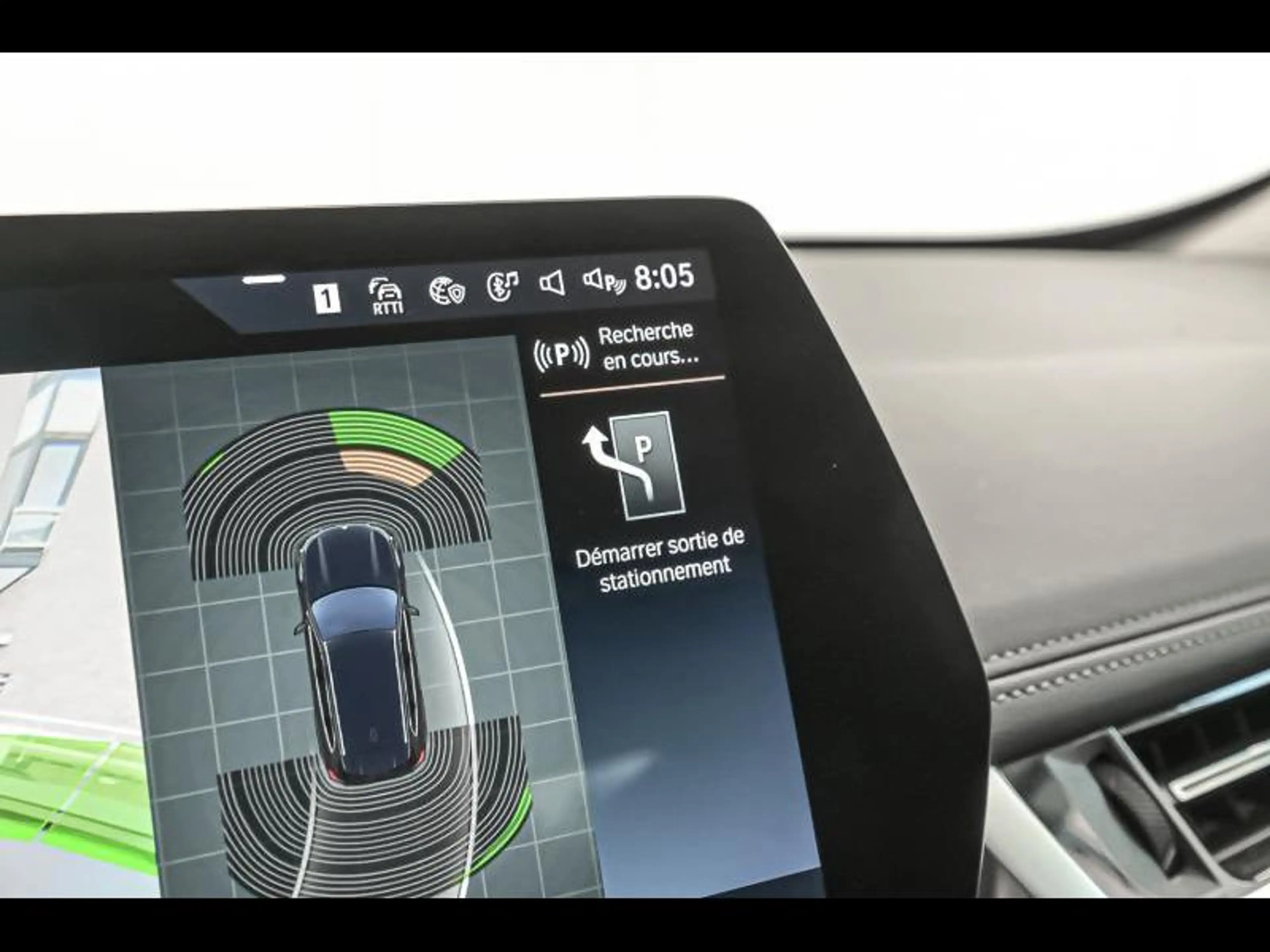 BMW X1 sDrive18i - xLine — photo 15