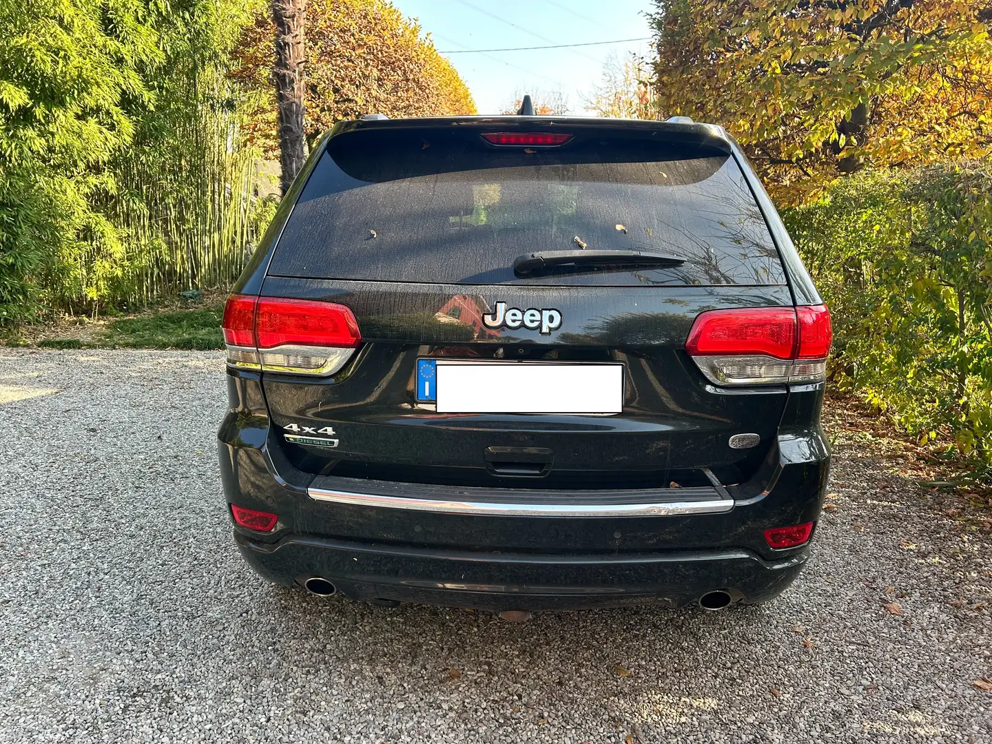 Jeep Grand Cherokee Grand Cherokee 3.0 crd (mjt II) V6 Overland 250cv Negro - 2