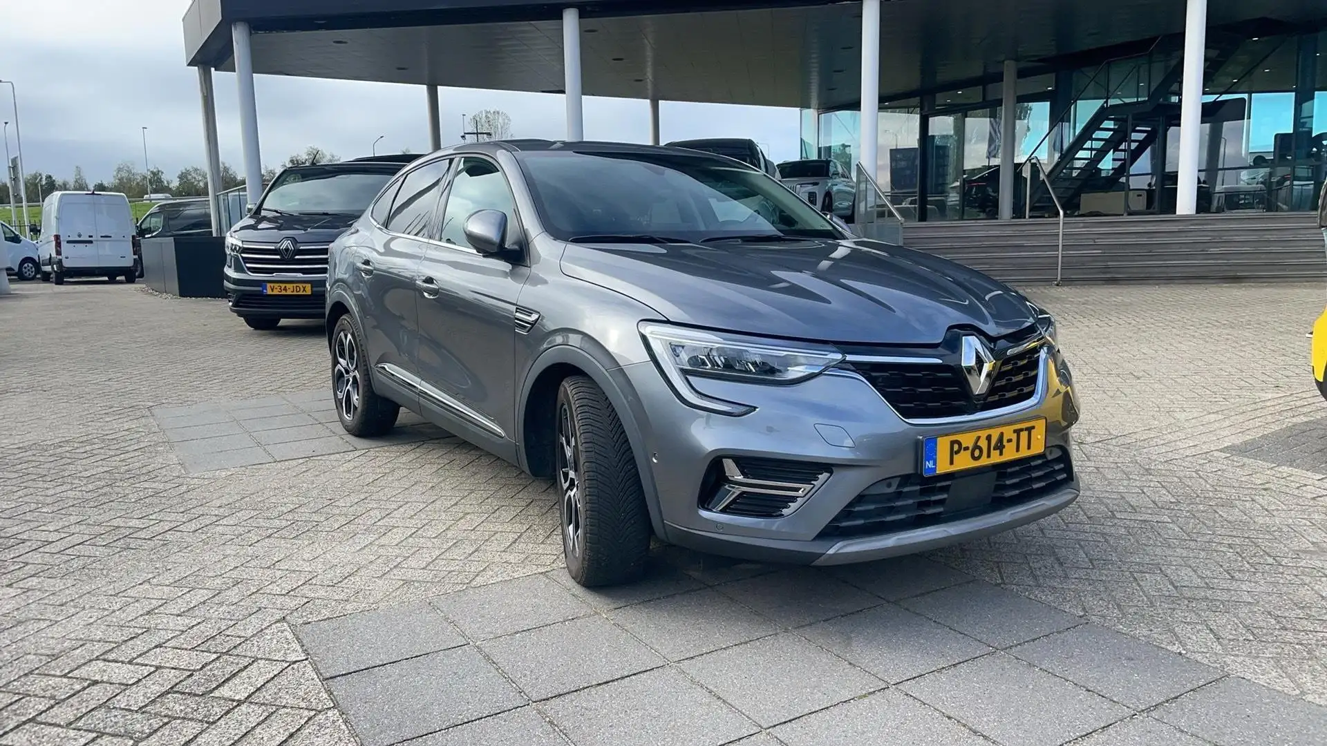 Renault Arkana 1.6 E-Tech Hybrid 145 Intens trekhaak Grijs - 1