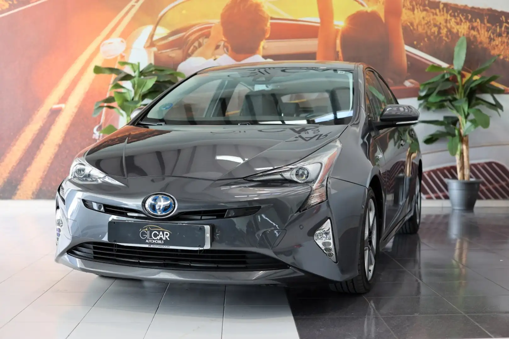 Toyota Prius Berlina Automático de 5 Puertas Gris - 1