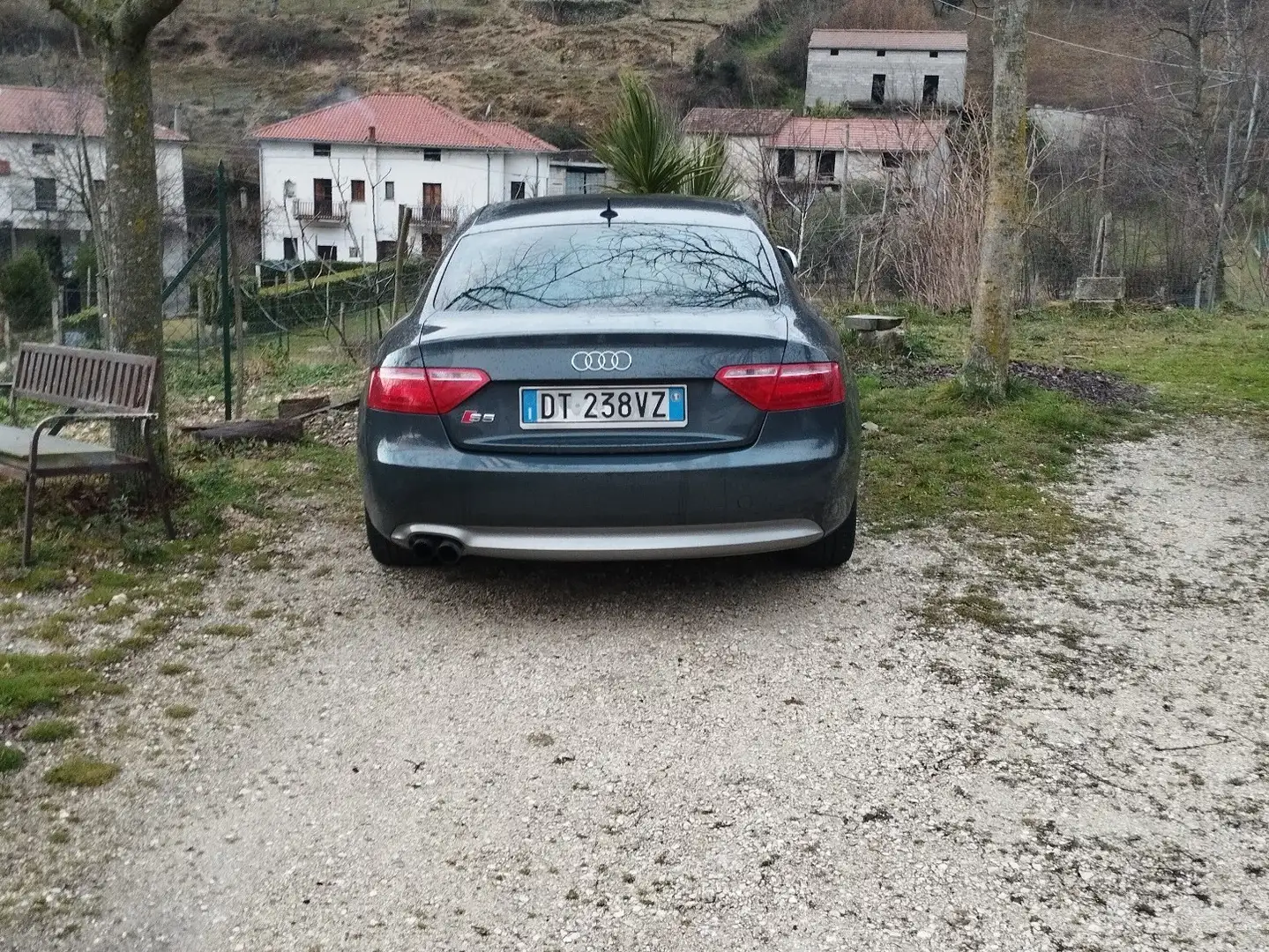 Audi A5 Coupe 2.0 tfsi Ambition - 2